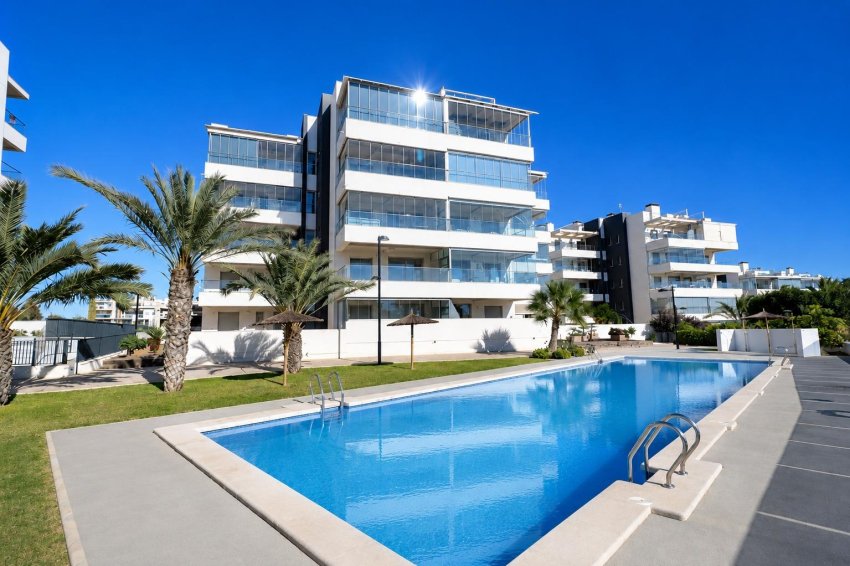 Återförsäljning - Apartment -
Orihuela Costa - Villamartín
