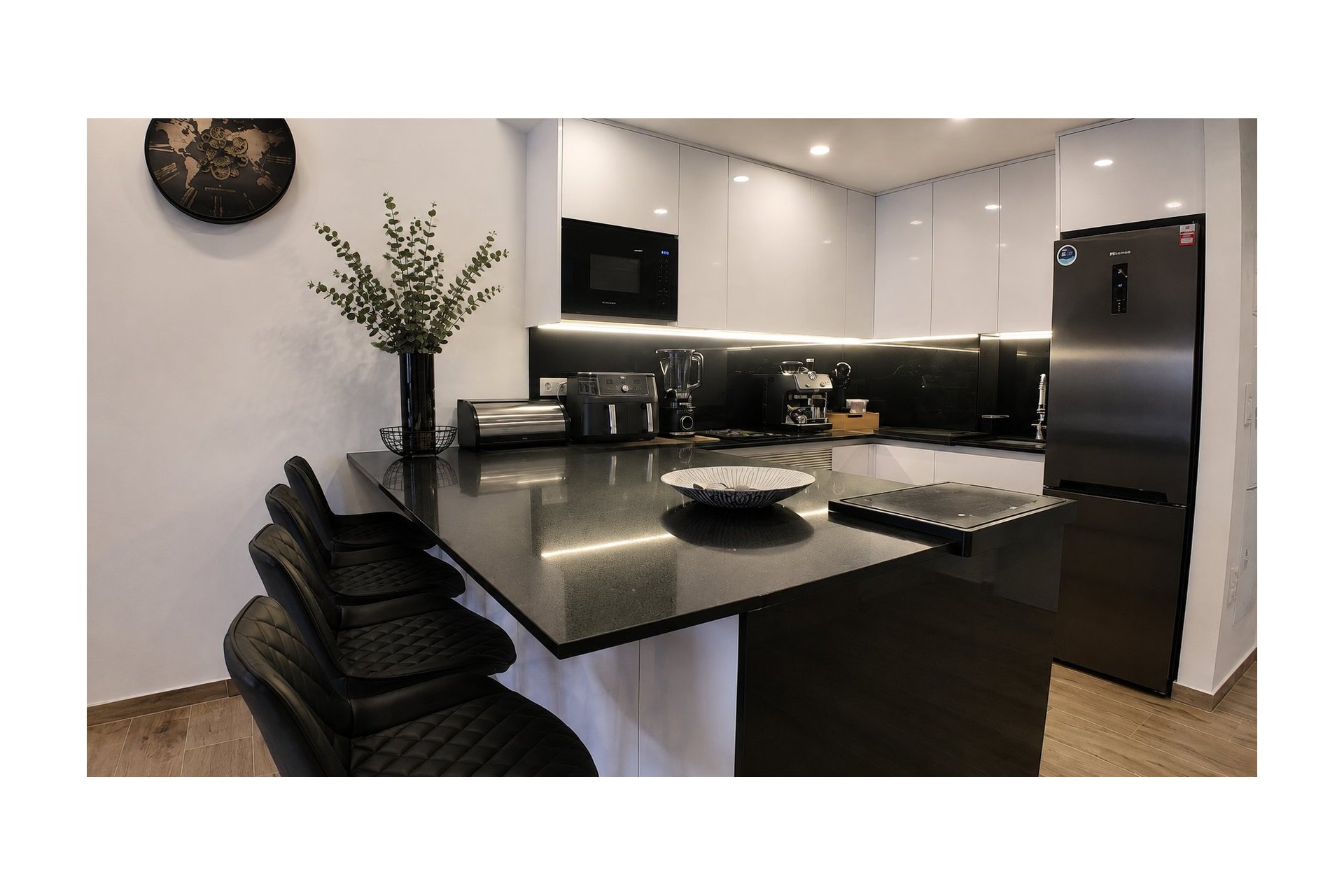 Återförsäljning - Apartment -
Orihuela Costa - Villamartin