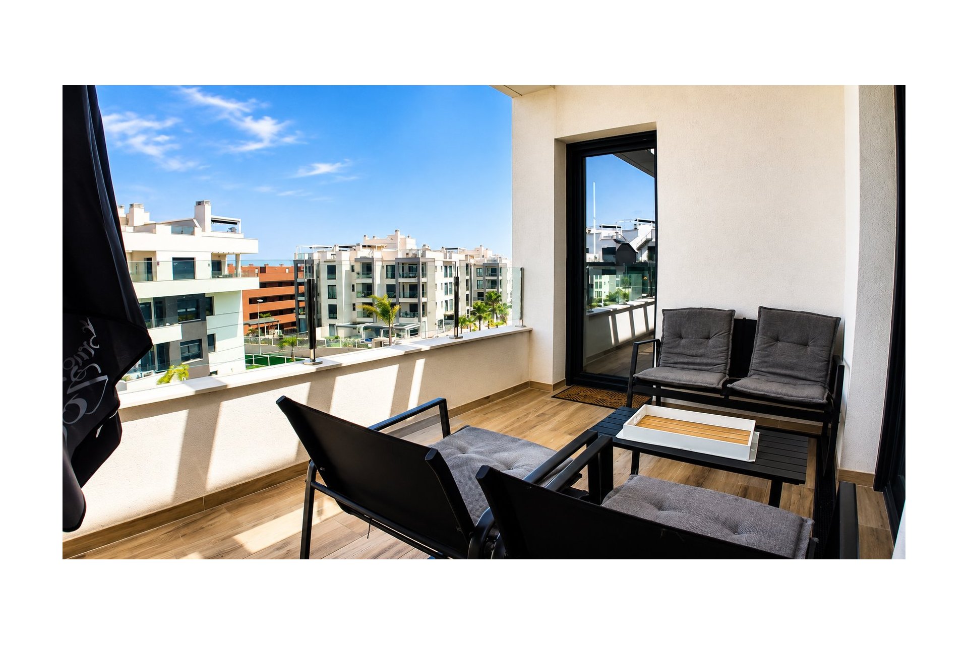 Återförsäljning - Apartment -
Orihuela Costa - Villamartin