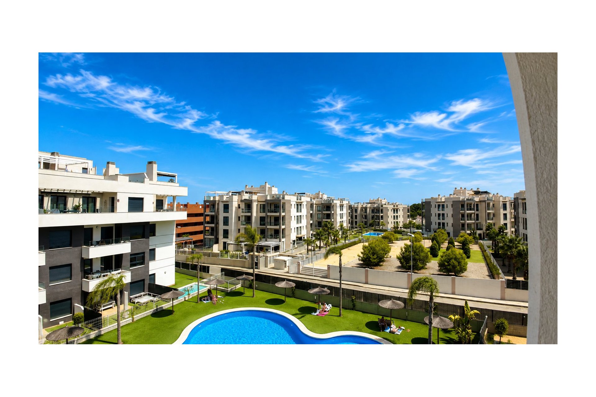 Återförsäljning - Apartment -
Orihuela Costa - Villamartin