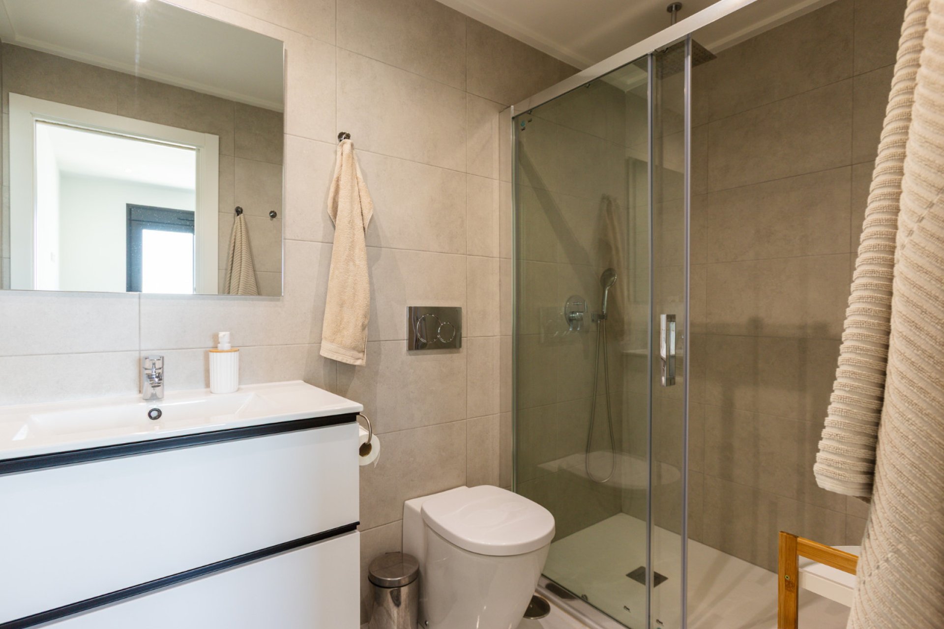 Återförsäljning - Apartment -
Orihuela Costa - Villamartín