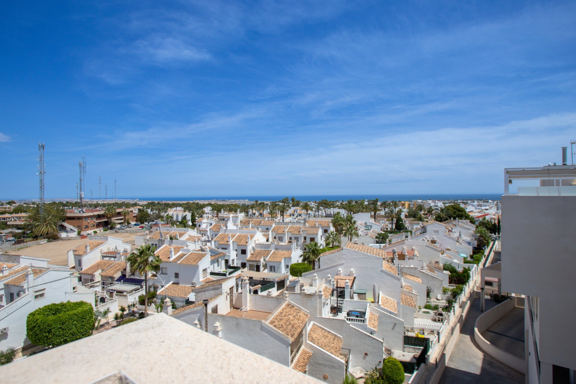 Återförsäljning - Apartment -
Orihuela Costa - Villamartín