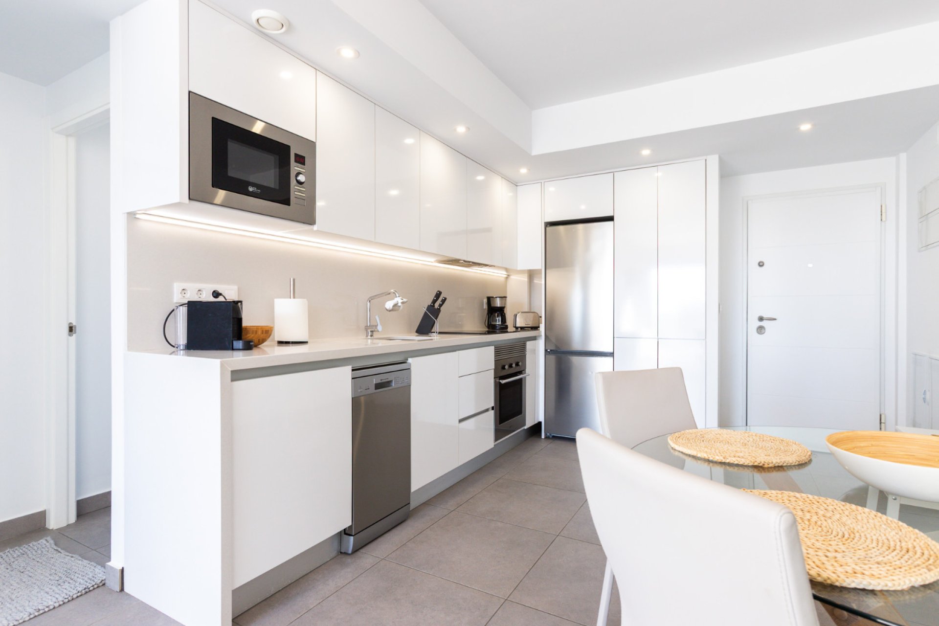 Återförsäljning - Apartment -
Orihuela Costa - Villamartín