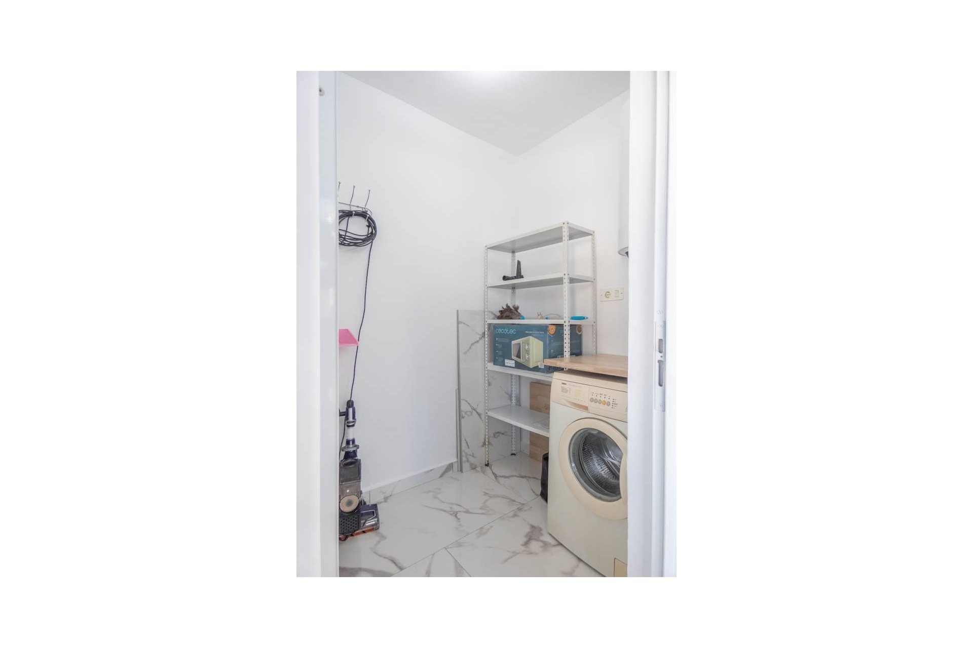 Återförsäljning - Apartment -
Orihuela Costa - Villamartin