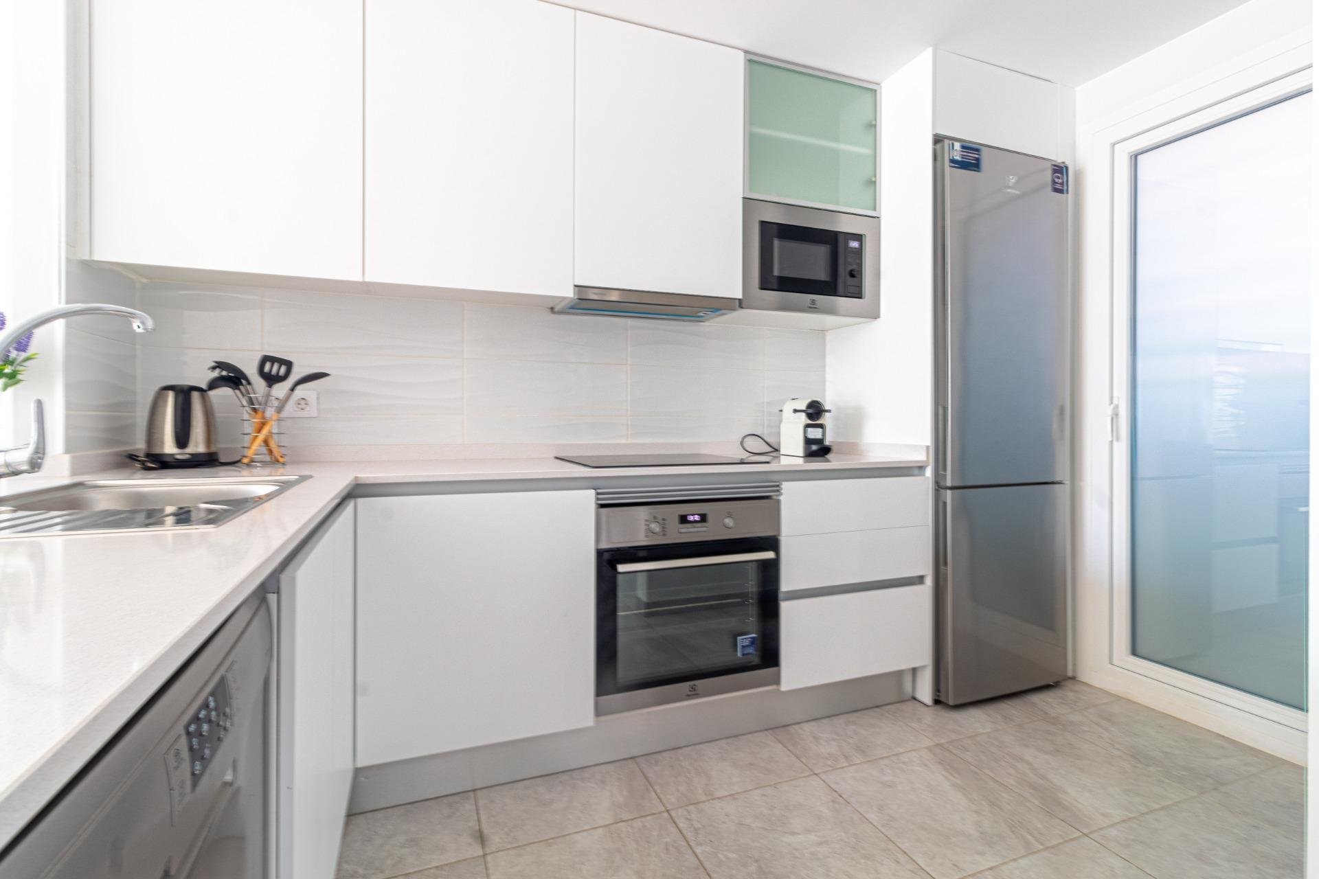 Återförsäljning - Apartment -
Orihuela Costa