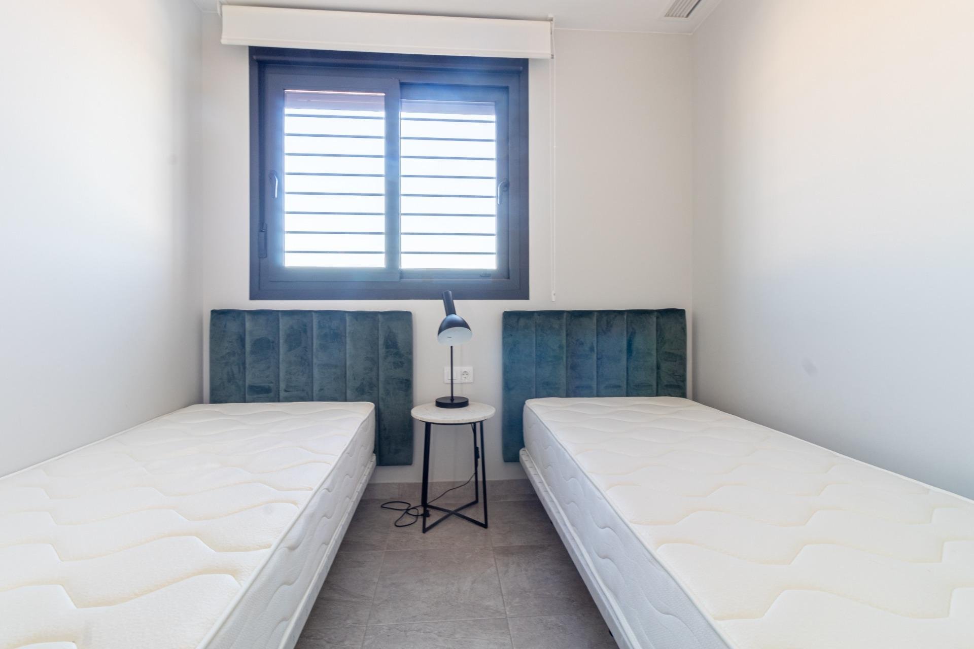 Återförsäljning - Apartment -
Orihuela Costa