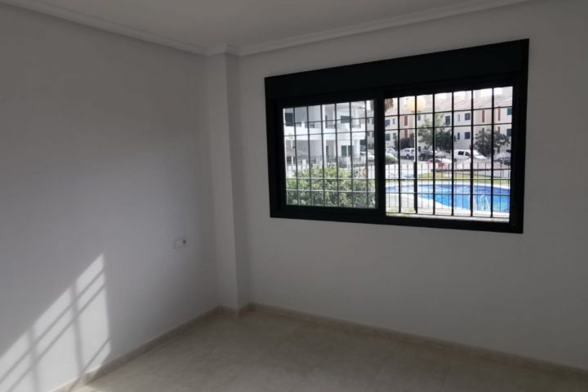 Återförsäljning - Apartment -
Orihuela Costa