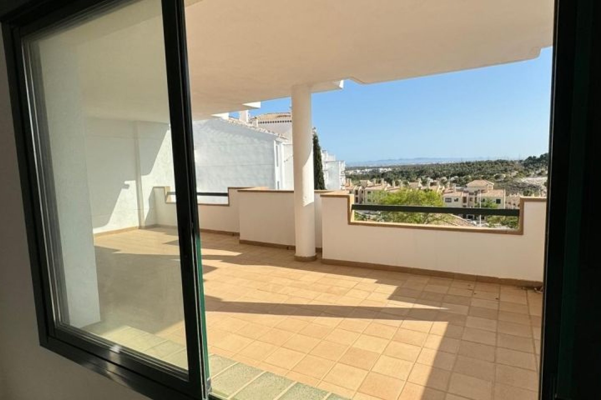 Återförsäljning - Apartment -
Orihuela Costa