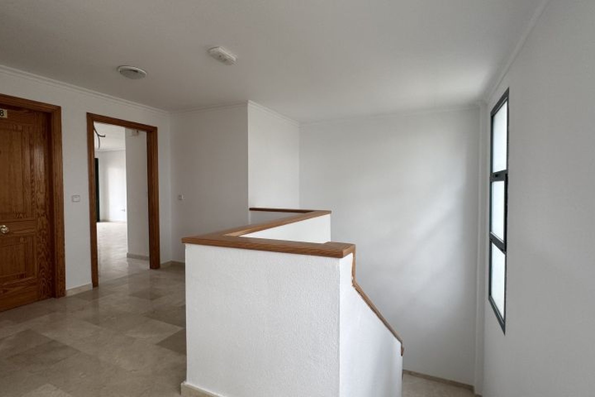 Återförsäljning - Apartment -
Orihuela Costa