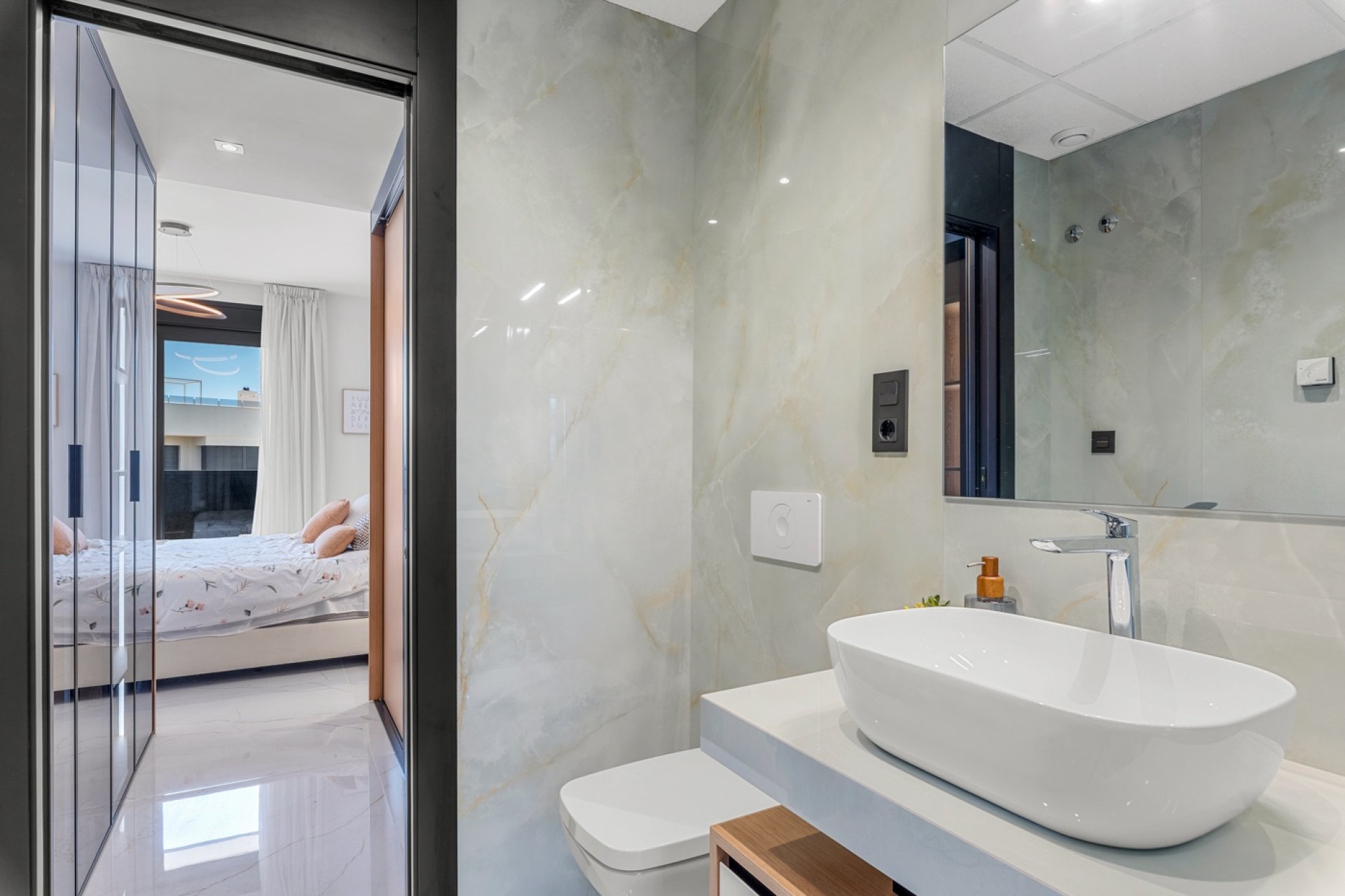 Återförsäljning - Apartment -
Orihuela Costa