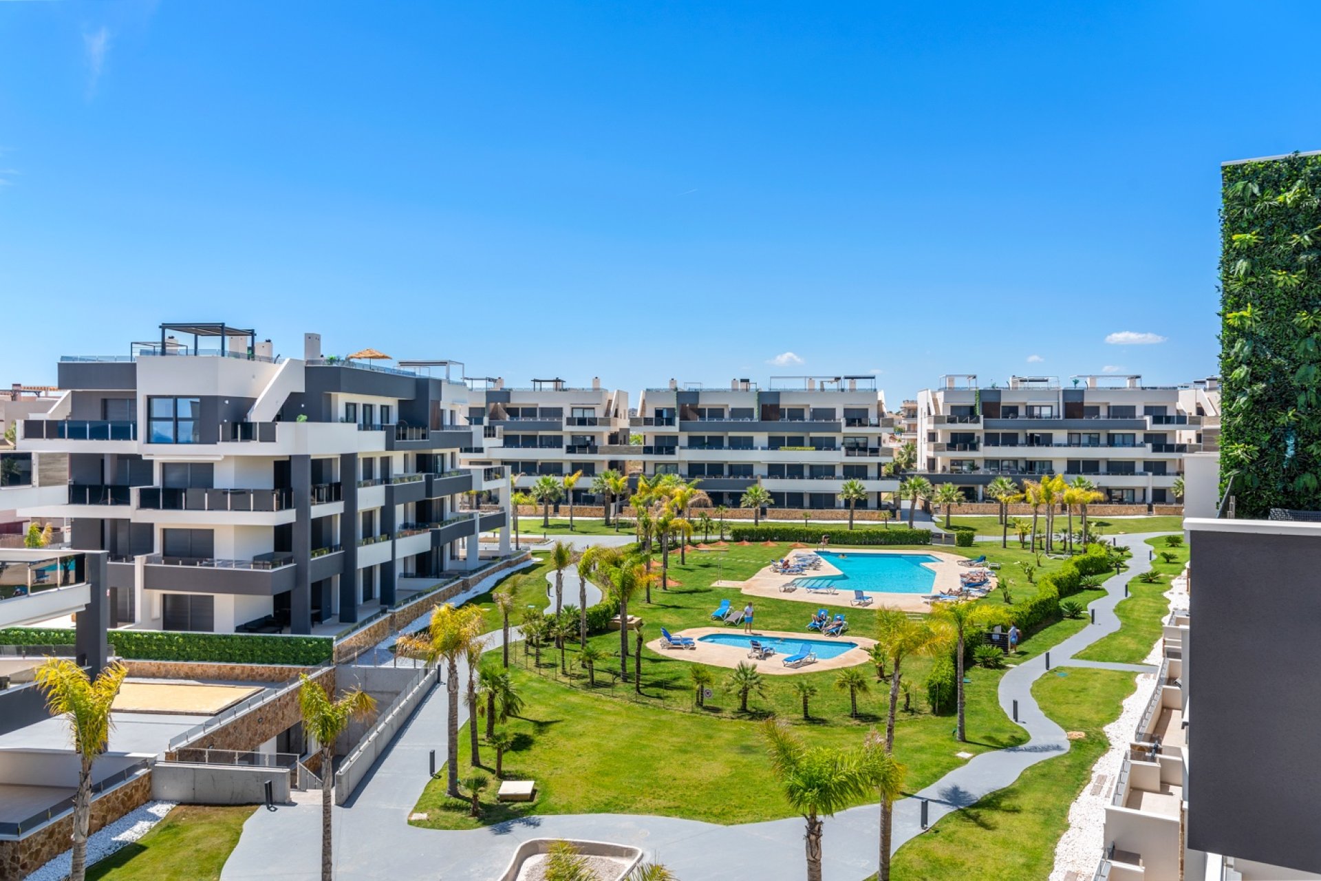 Återförsäljning - Apartment -
Orihuela Costa