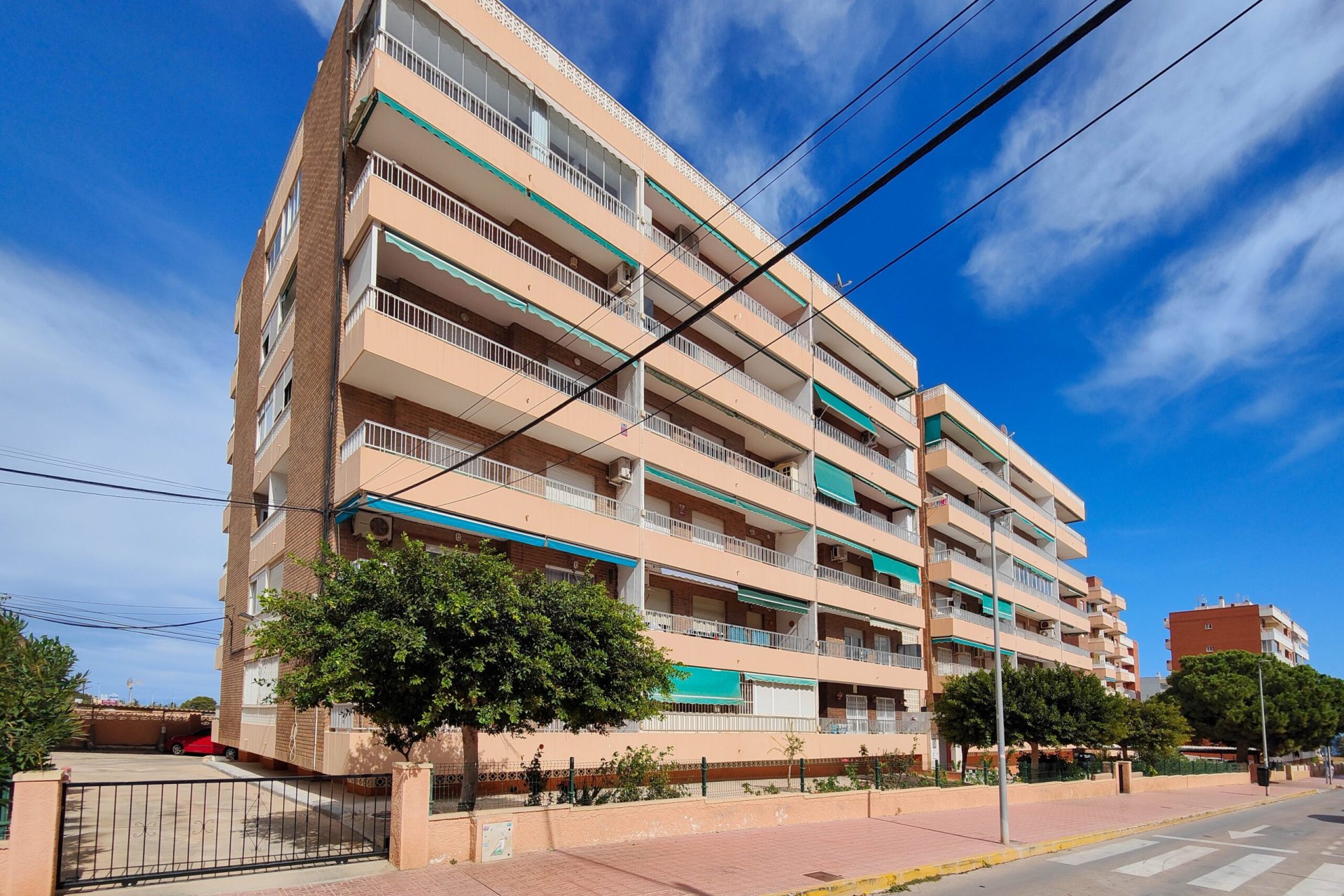 Återförsäljning - Apartment -
Orihuela Costa