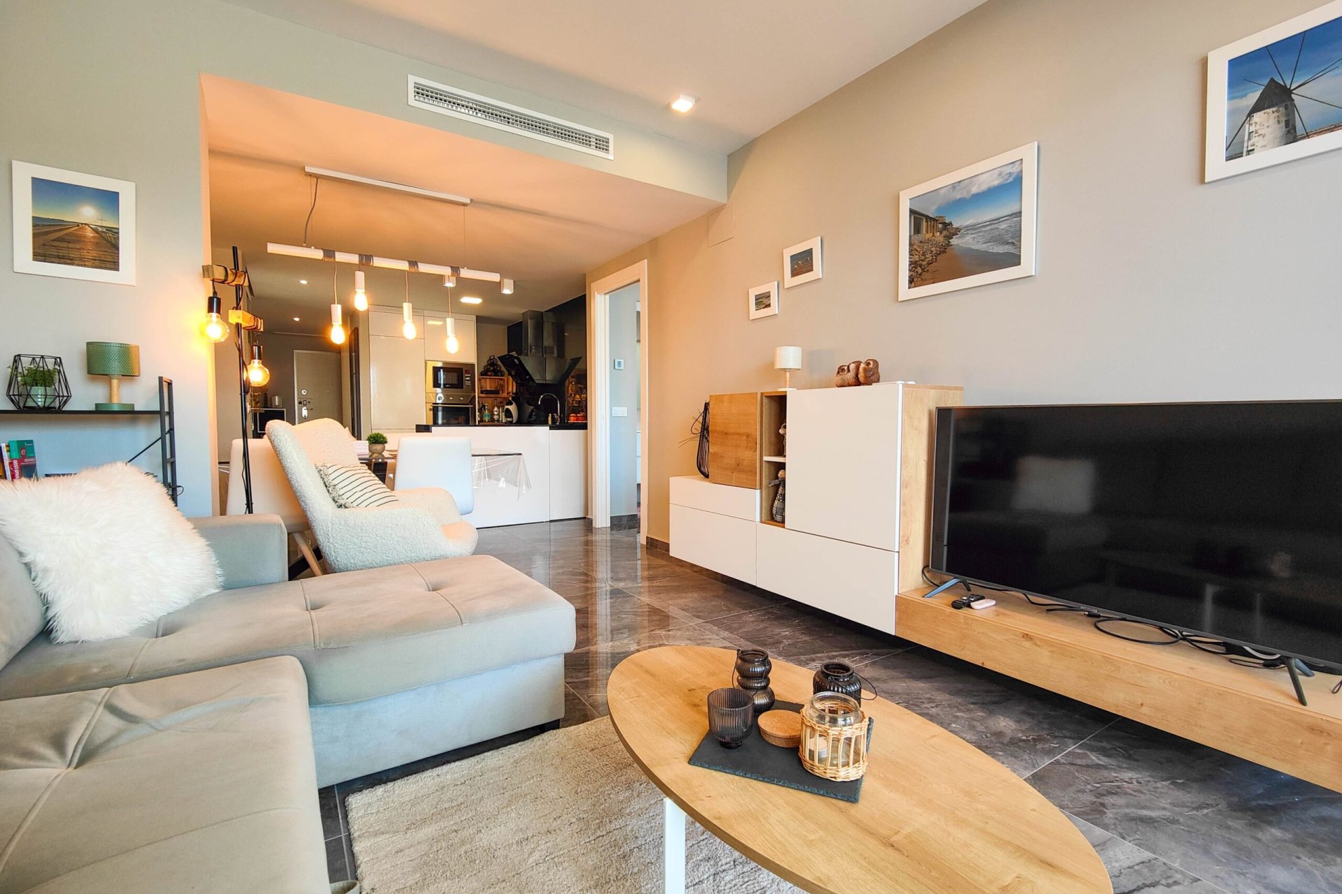 Återförsäljning - Apartment -
Orihuela Costa