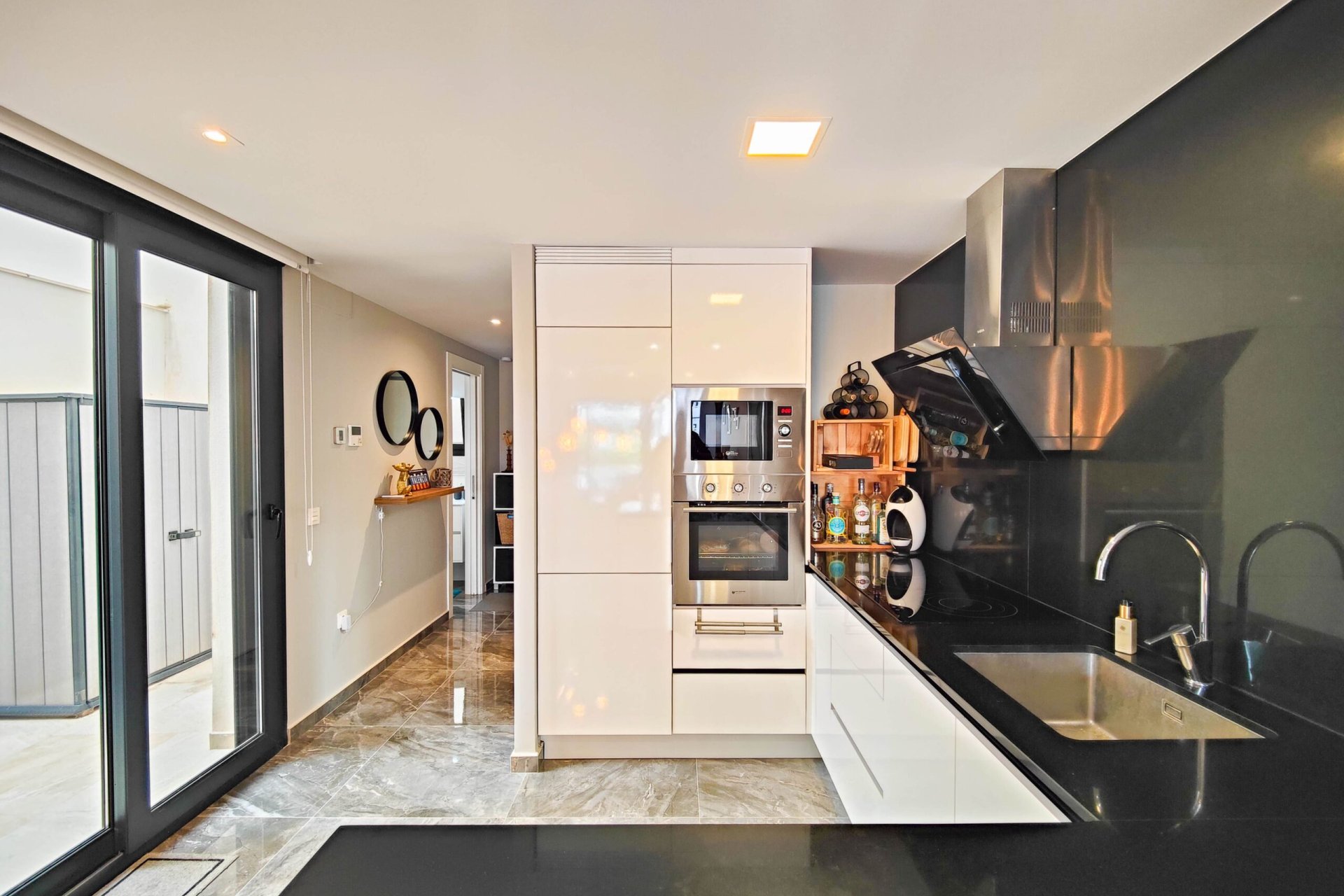 Återförsäljning - Apartment -
Orihuela Costa