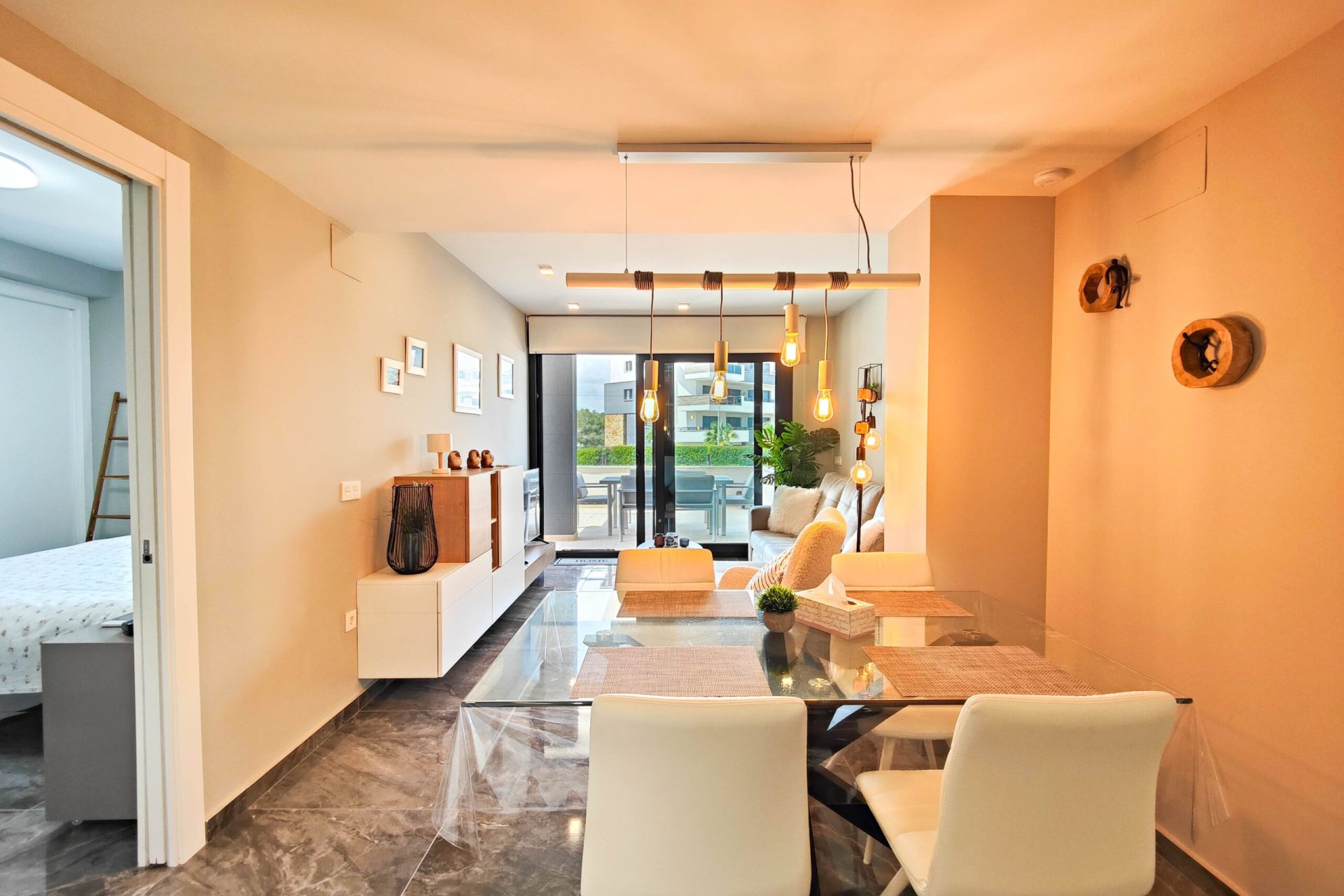 Återförsäljning - Apartment -
Orihuela Costa