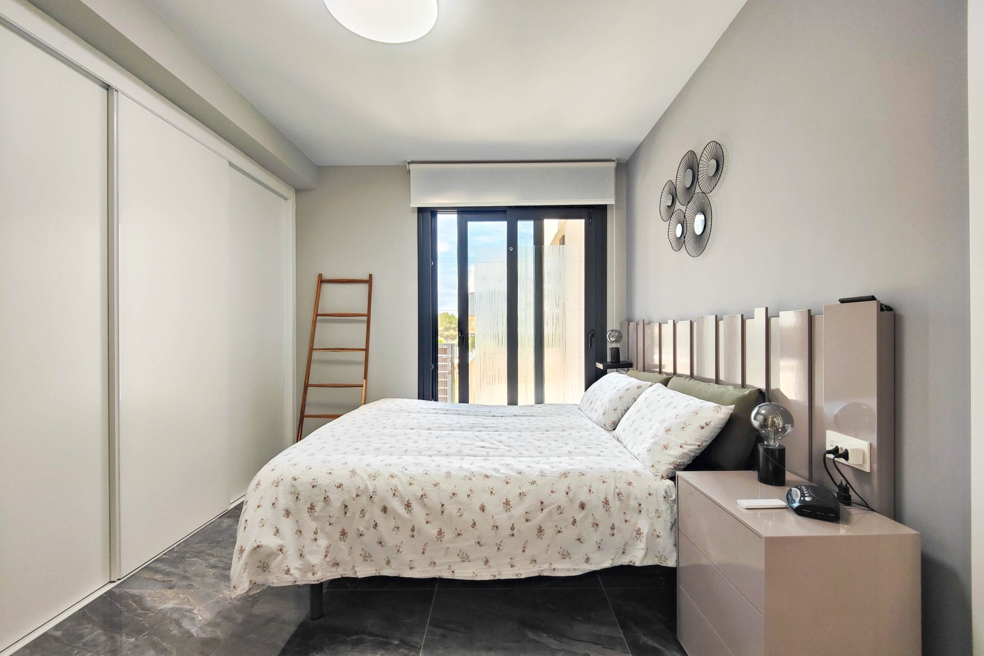 Återförsäljning - Apartment -
Orihuela Costa