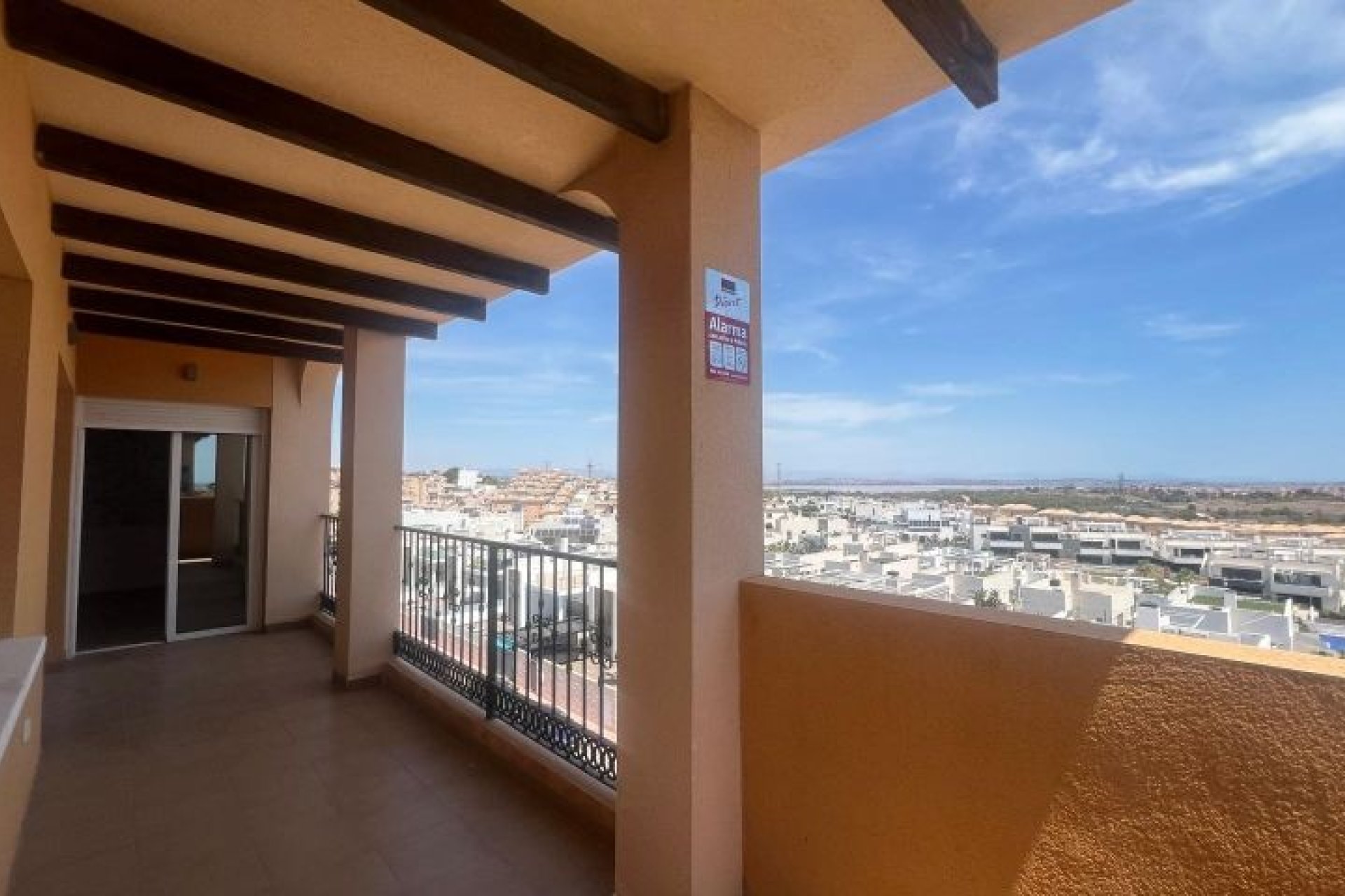 Återförsäljning - Apartment -
Orihuela Costa