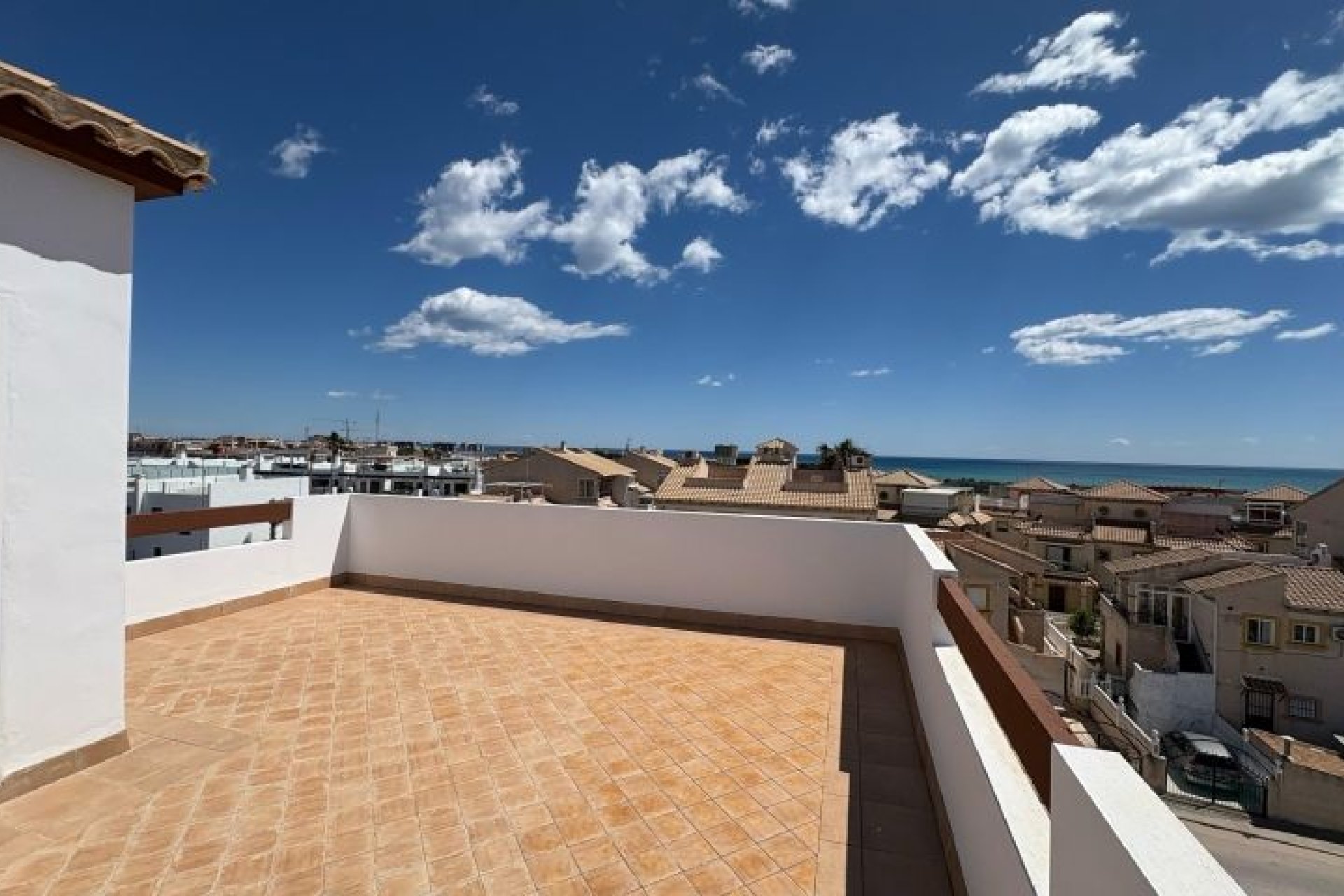 Återförsäljning - Apartment -
Orihuela Costa
