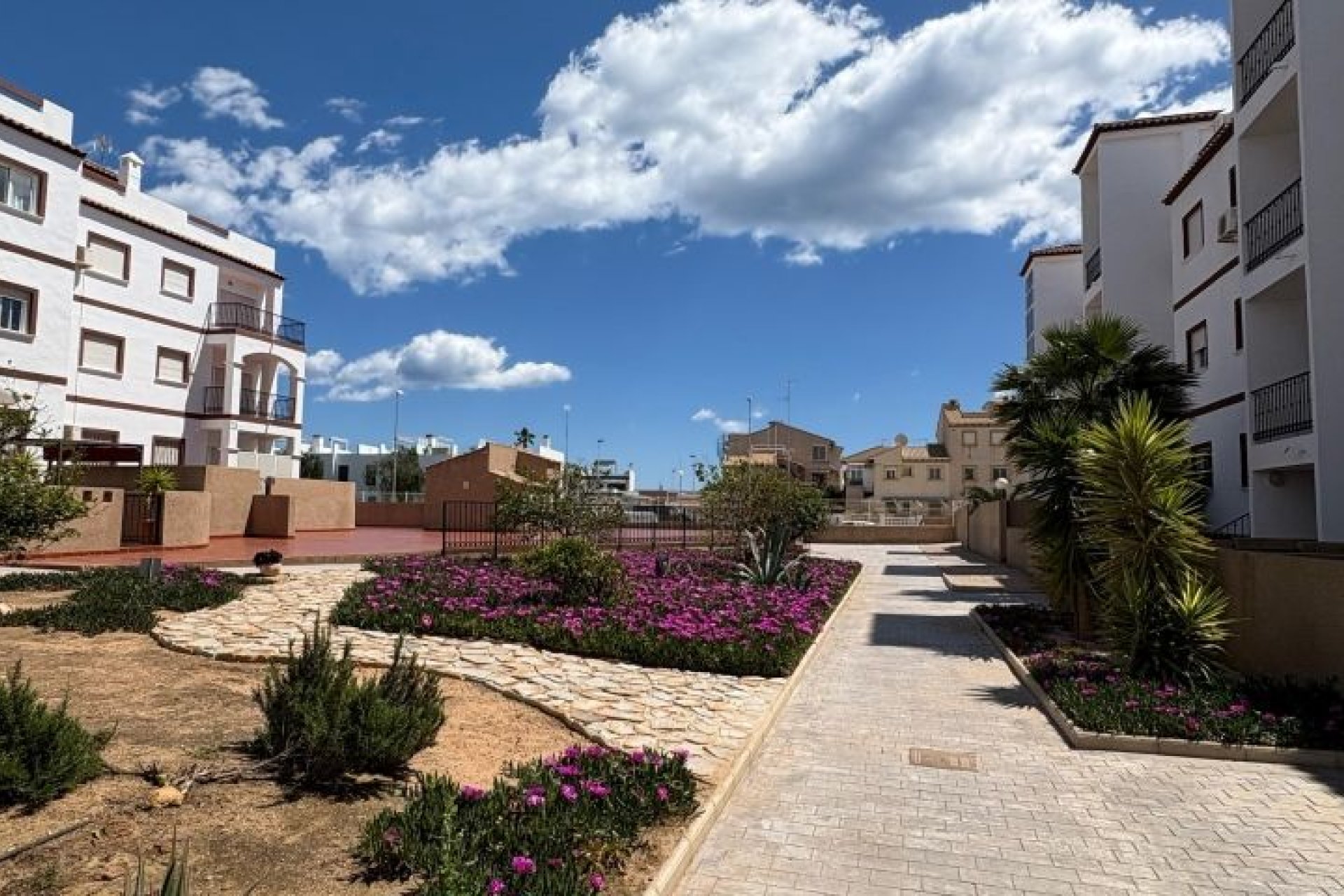 Återförsäljning - Apartment -
Orihuela Costa