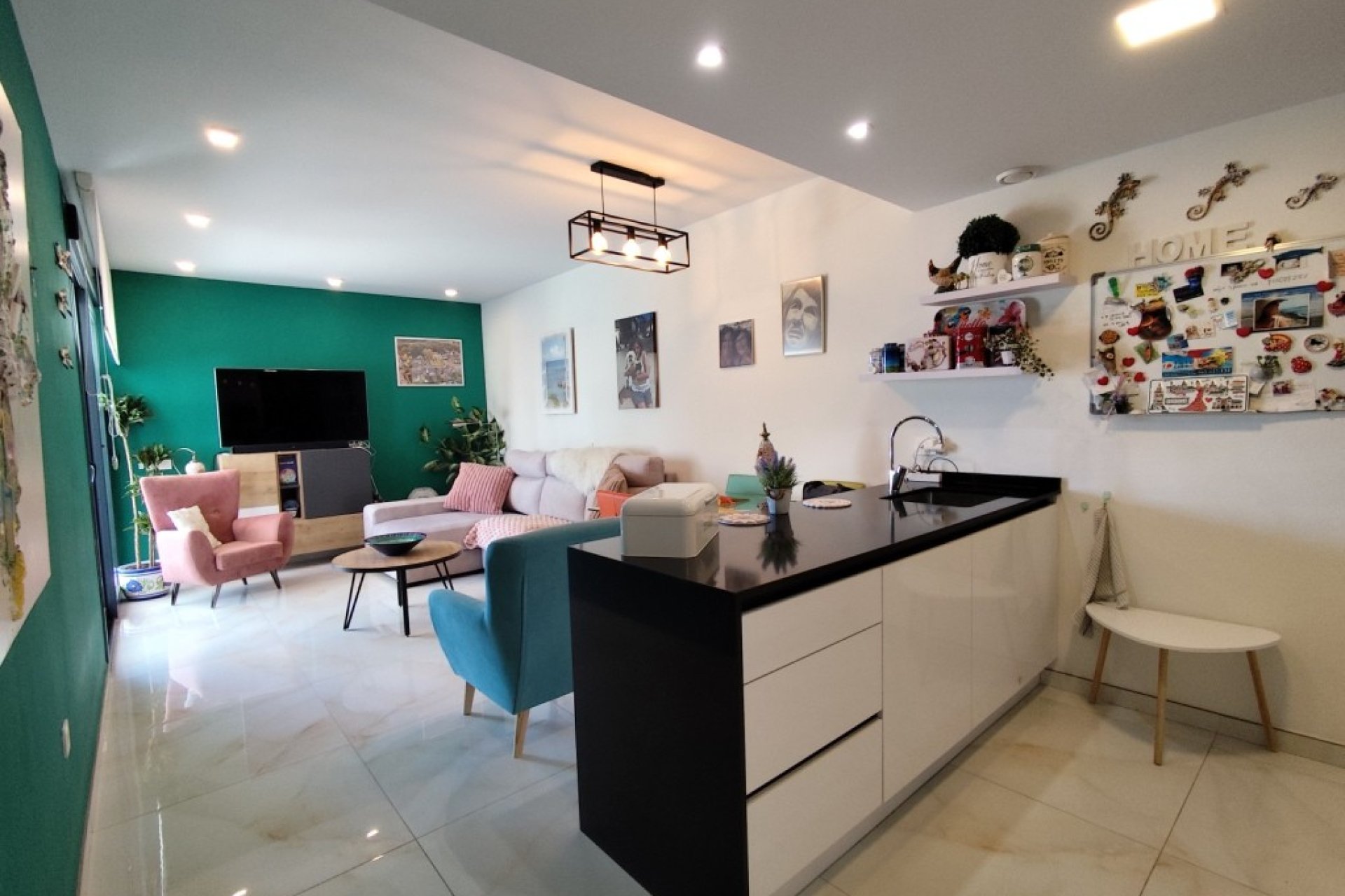 Återförsäljning - Apartment -
Orihuela Costa