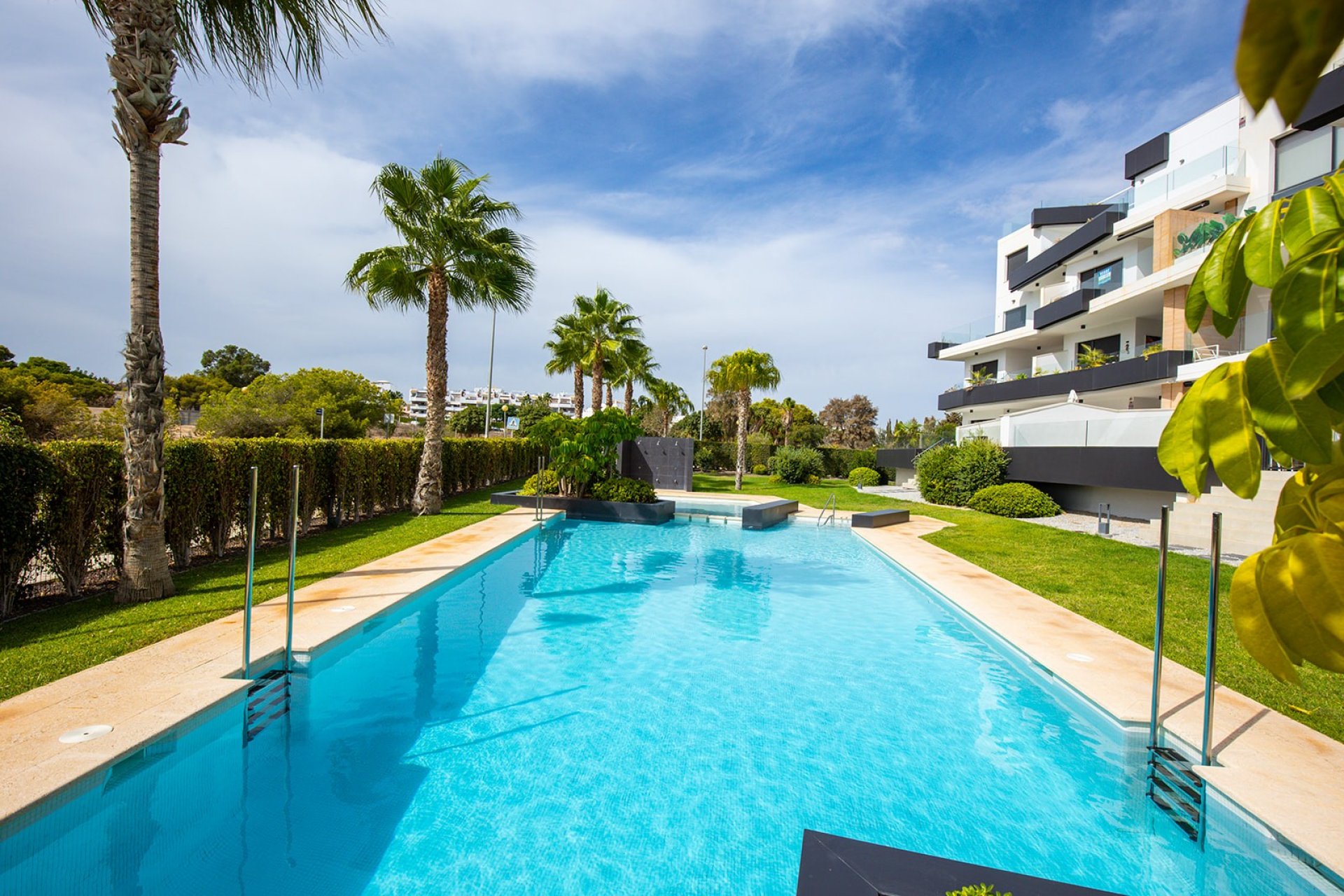 Återförsäljning - Apartment -
Orihuela Costa