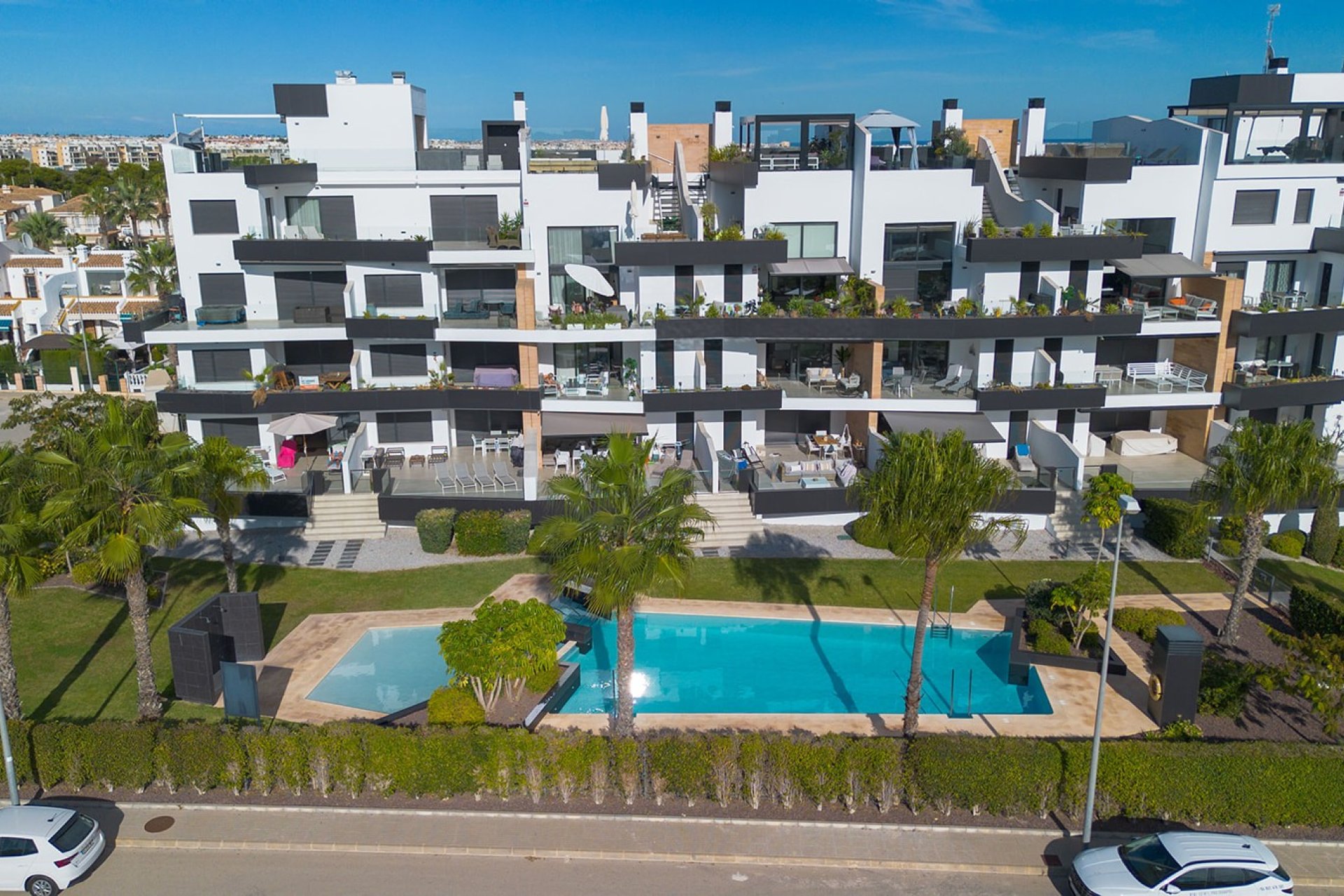 Återförsäljning - Apartment -
Orihuela Costa