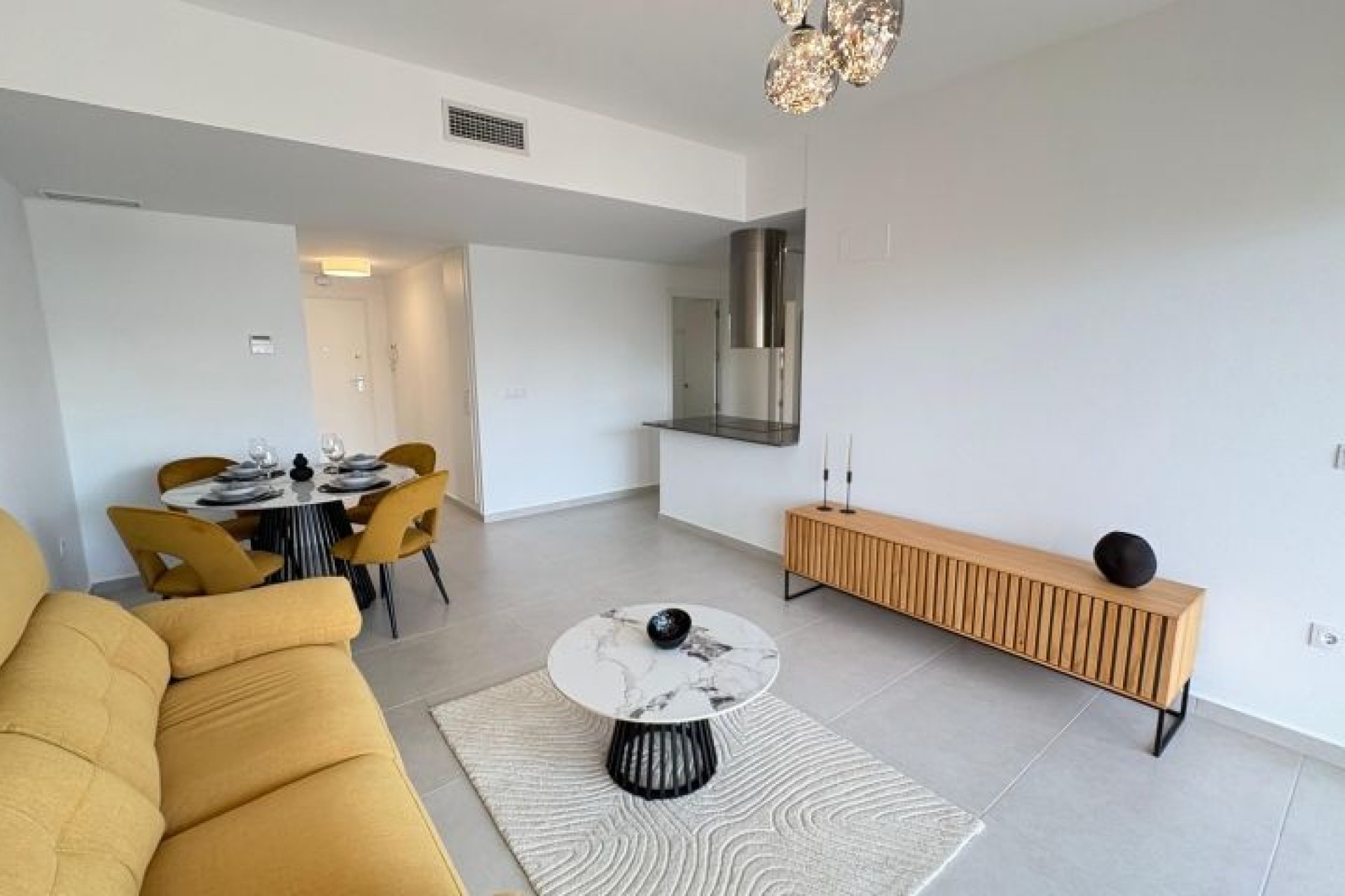 Återförsäljning - Apartment -
Orihuela Costa