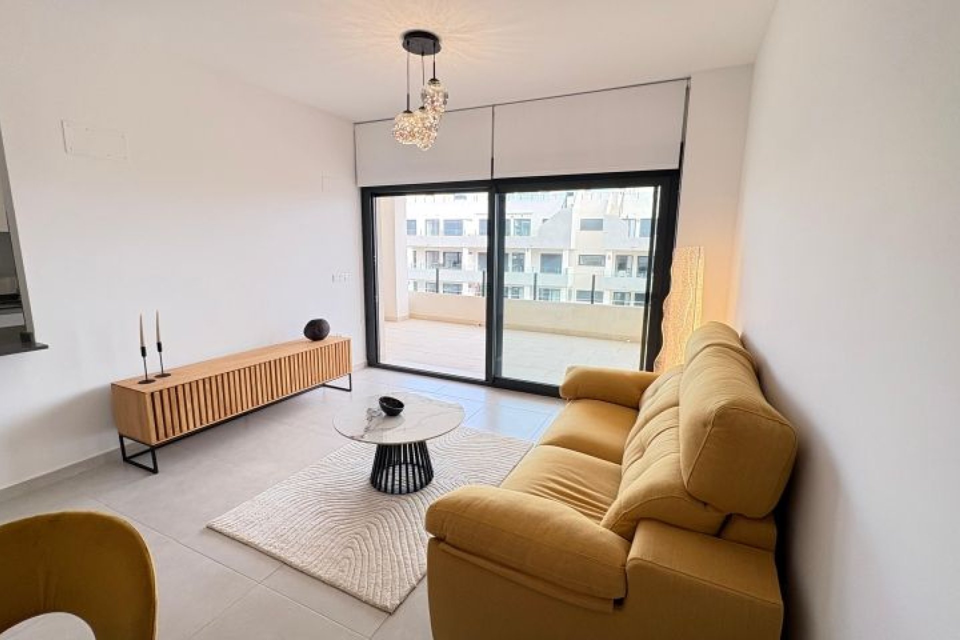 Återförsäljning - Apartment -
Orihuela Costa