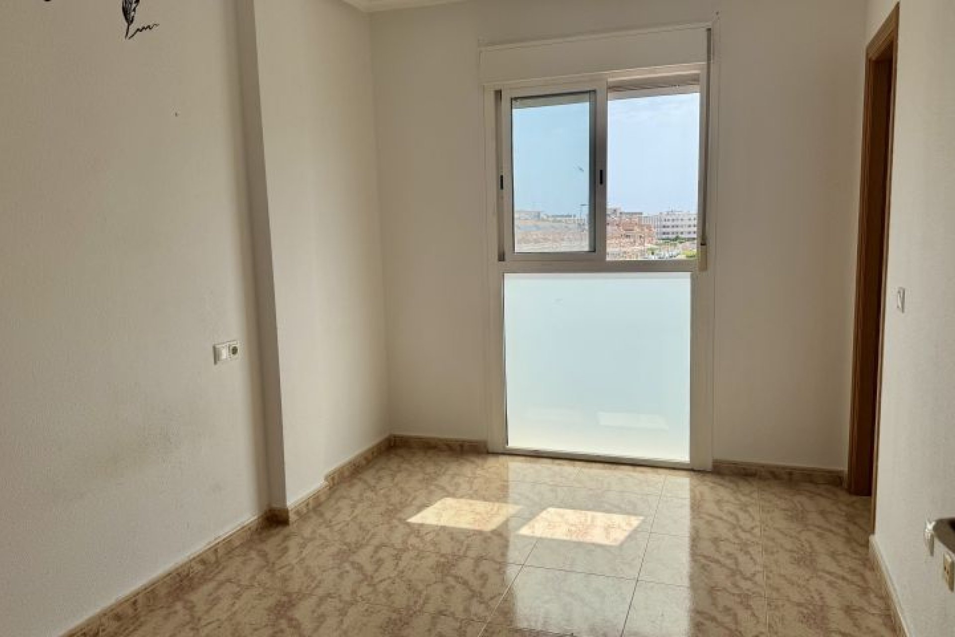 Återförsäljning - Apartment -
Orihuela Costa