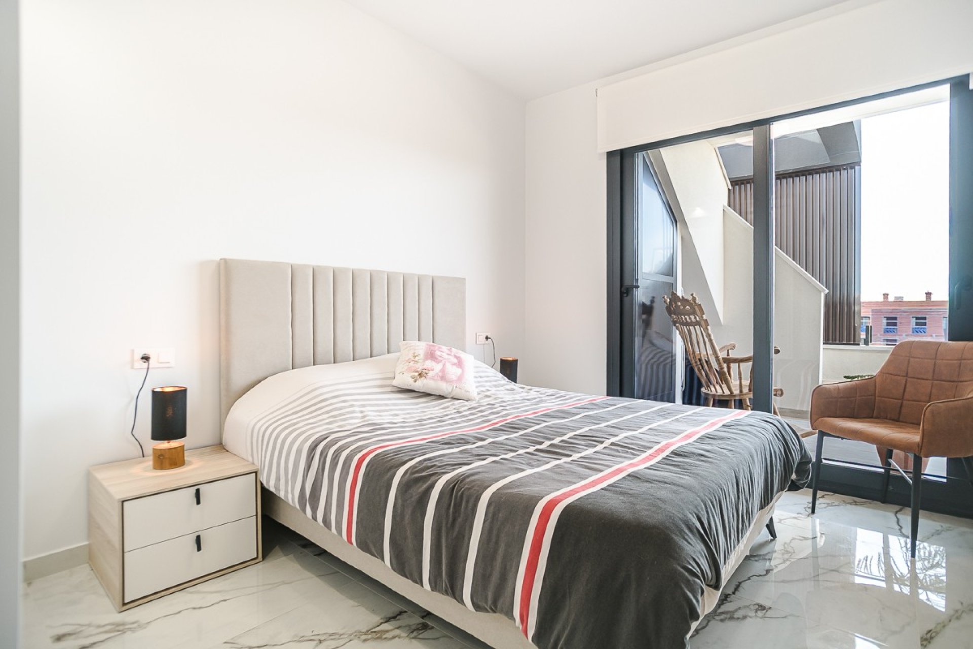 Återförsäljning - Apartment -
Orihuela Costa