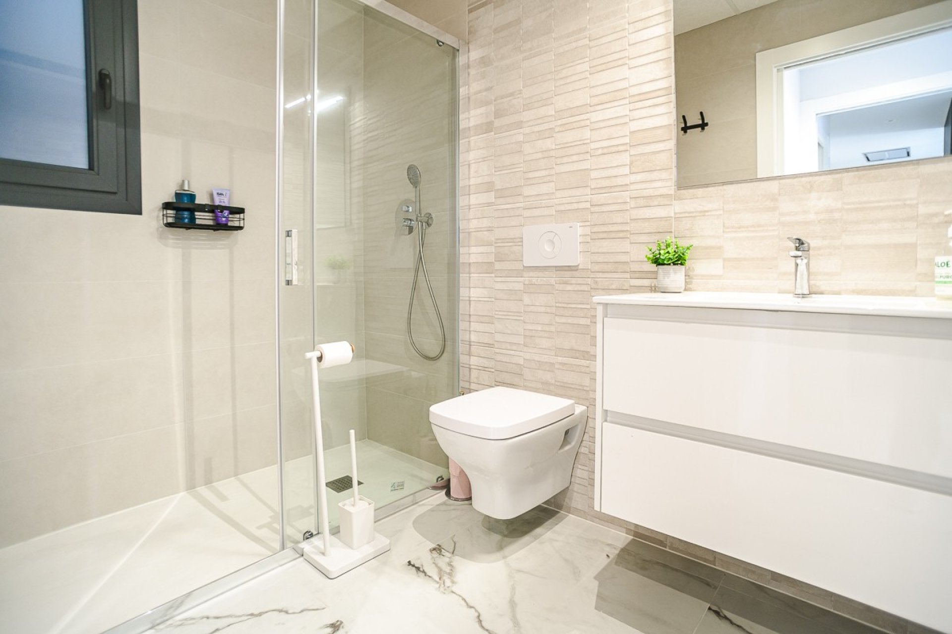 Återförsäljning - Apartment -
Orihuela Costa