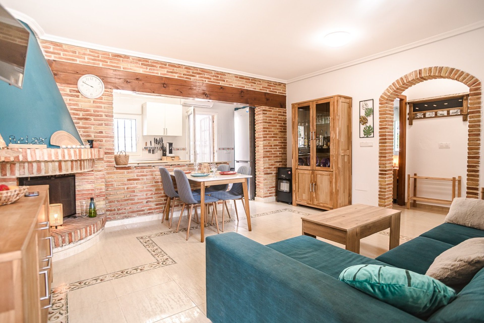 Återförsäljning - Apartment -
Orihuela Costa