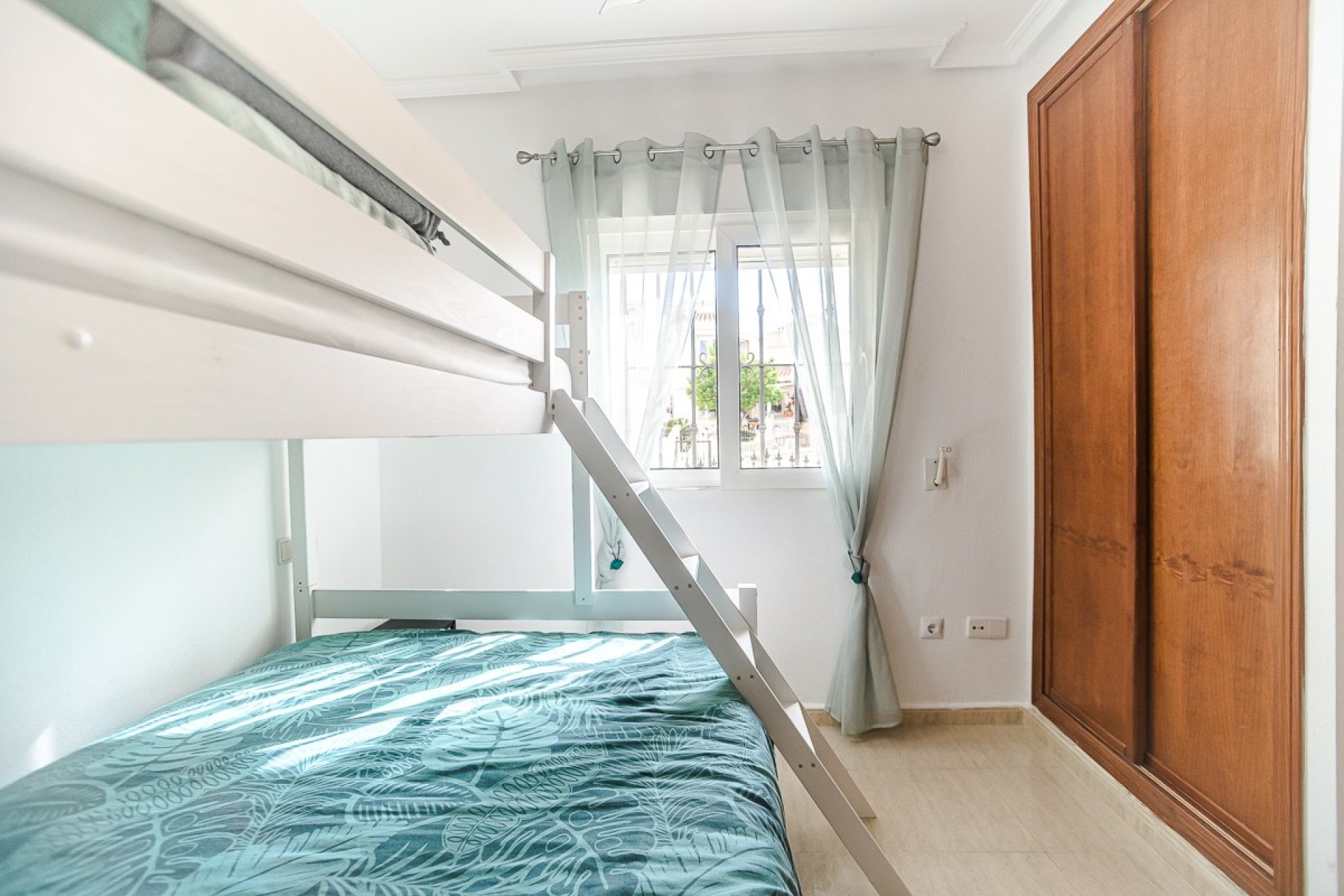 Återförsäljning - Apartment -
Orihuela Costa