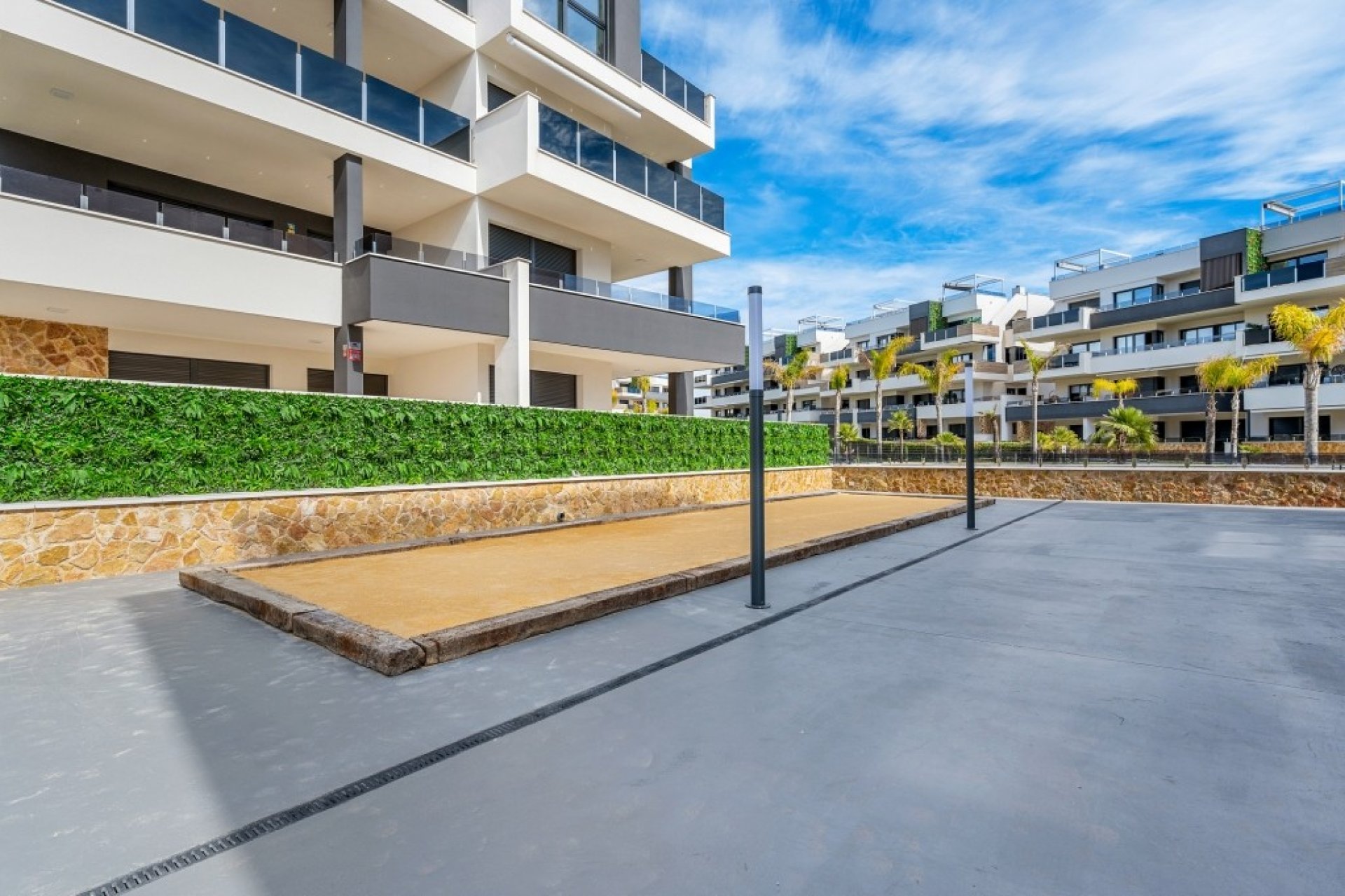 Återförsäljning - Apartment -
Orihuela Costa