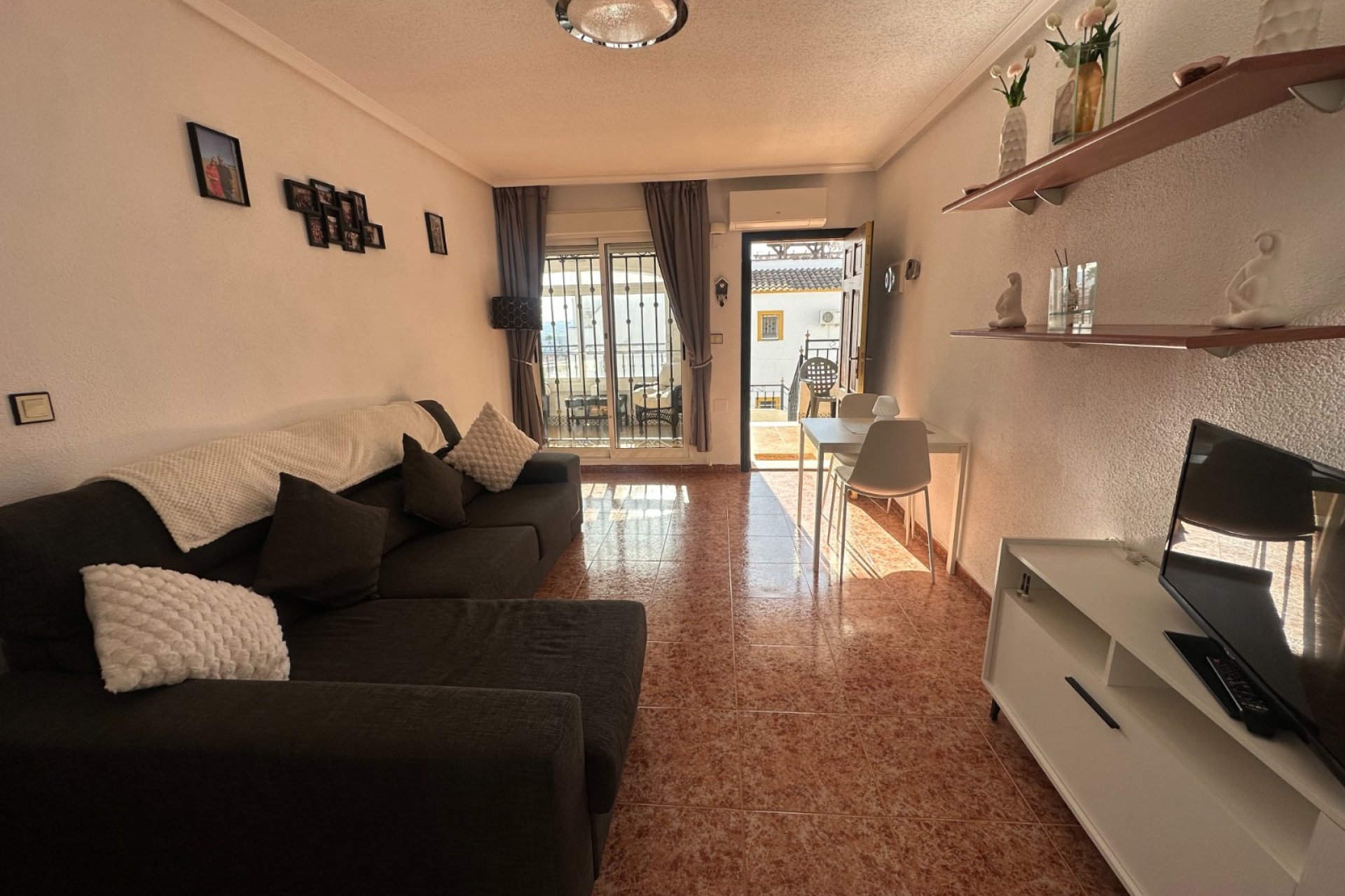 Återförsäljning - Apartment -
Orihuela - Entre Naranjos Vistabella