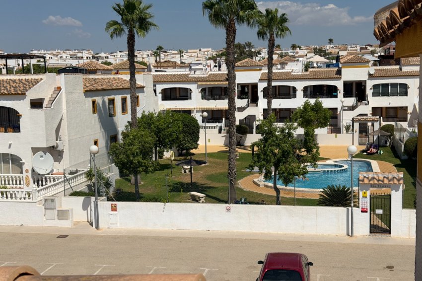 Återförsäljning - Apartment -
Orihuela - Entre Naranjos Vistabella