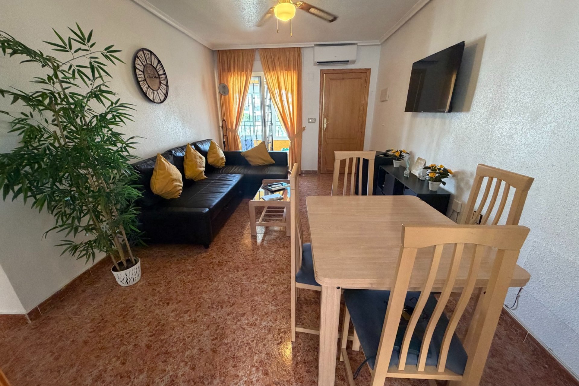 Återförsäljning - Apartment -
Orihuela - Entre Naranjos Vistabella