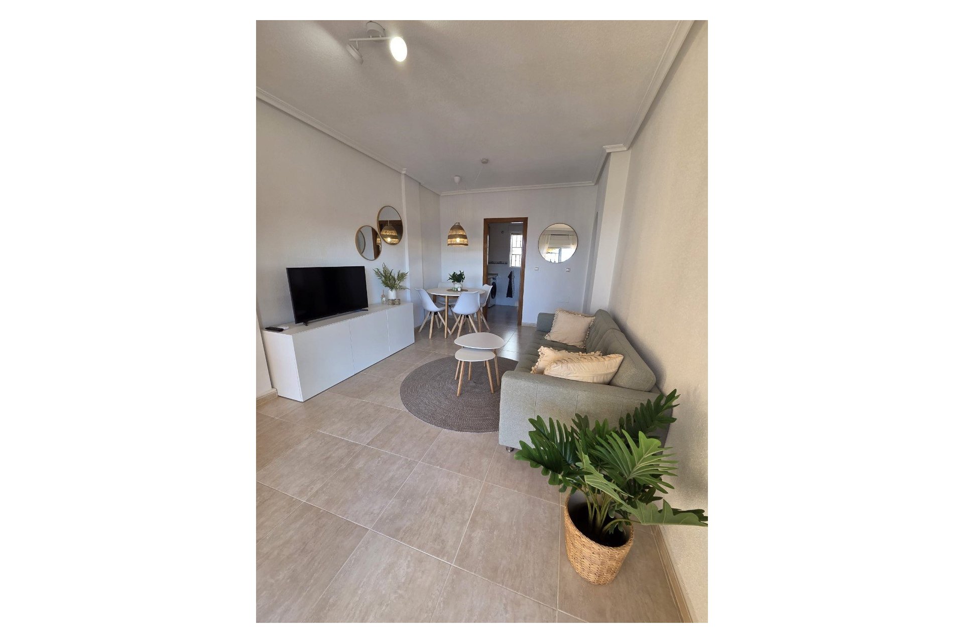 Återförsäljning - Apartment -
Orihuela - Los Balcones