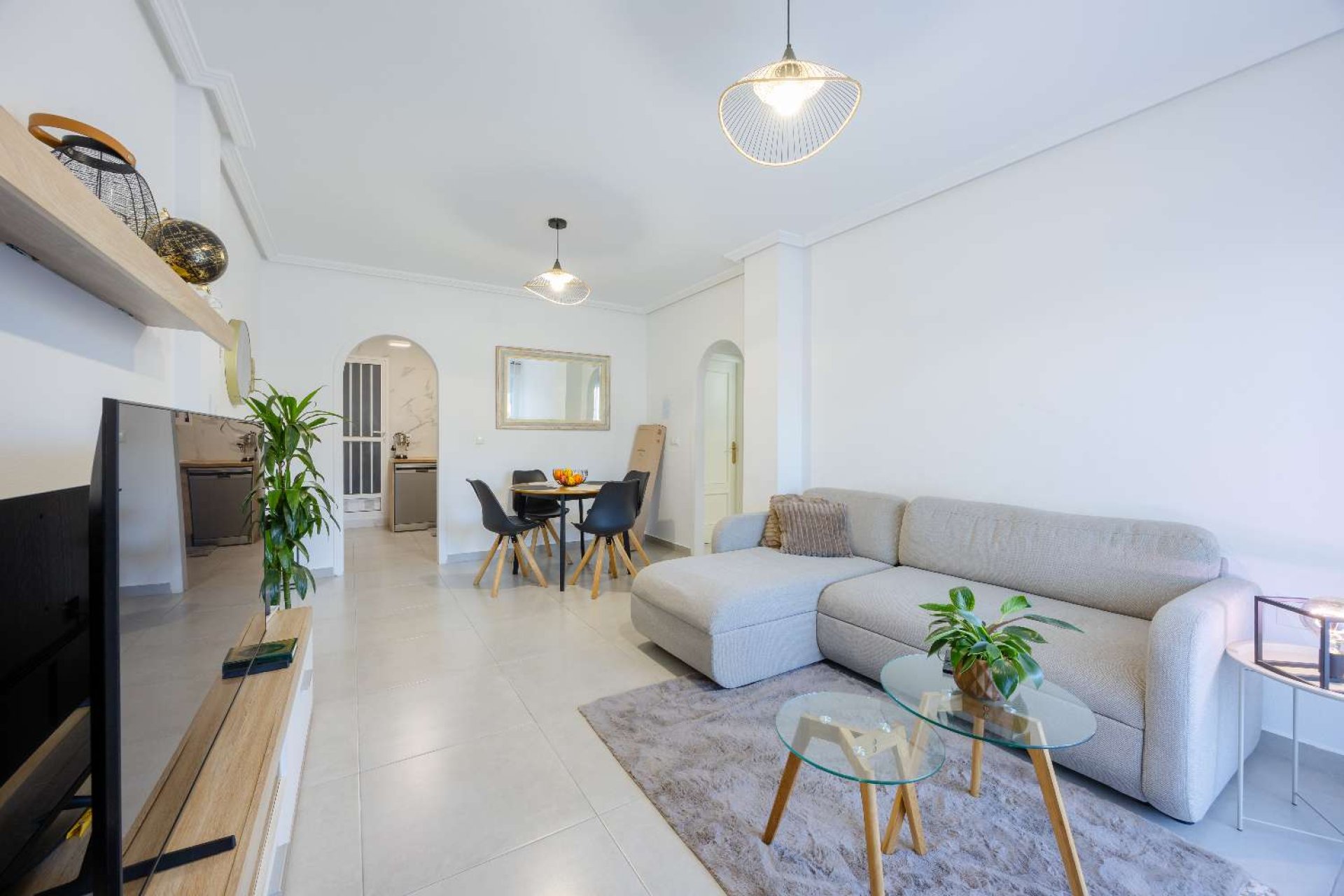 Återförsäljning - Apartment -
Orihuela - Villamartín-Las Filipinas