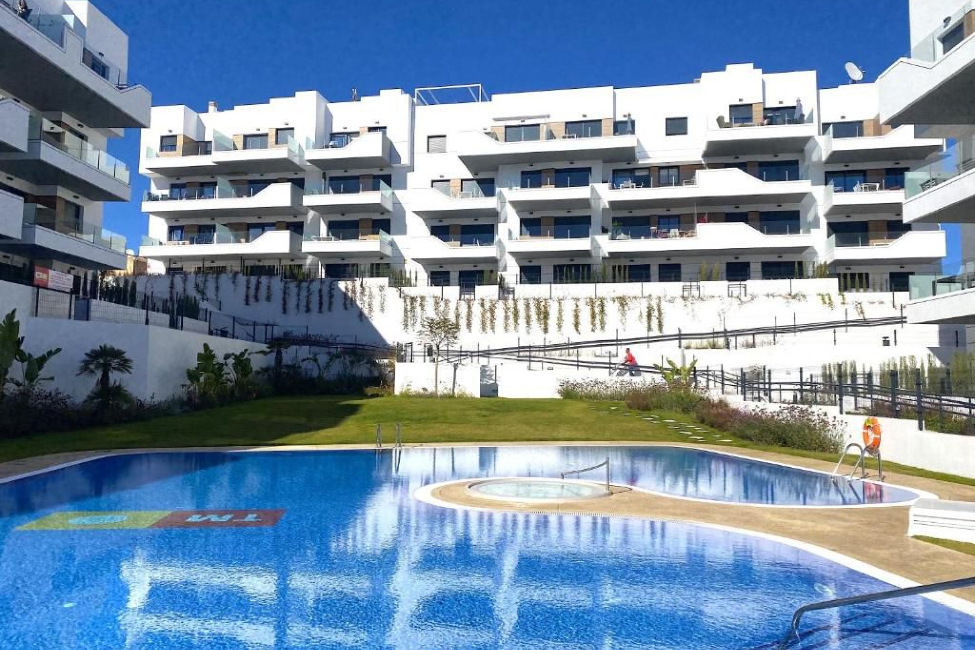 Återförsäljning - Apartment -
Orihuela - Villamartín-Las Filipinas