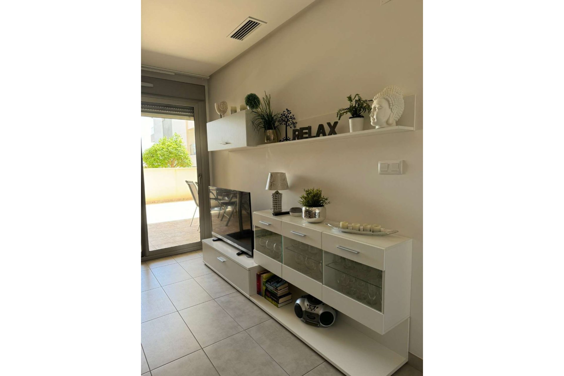 Återförsäljning - Apartment -
Orihuela - Villamartín-Las Filipinas