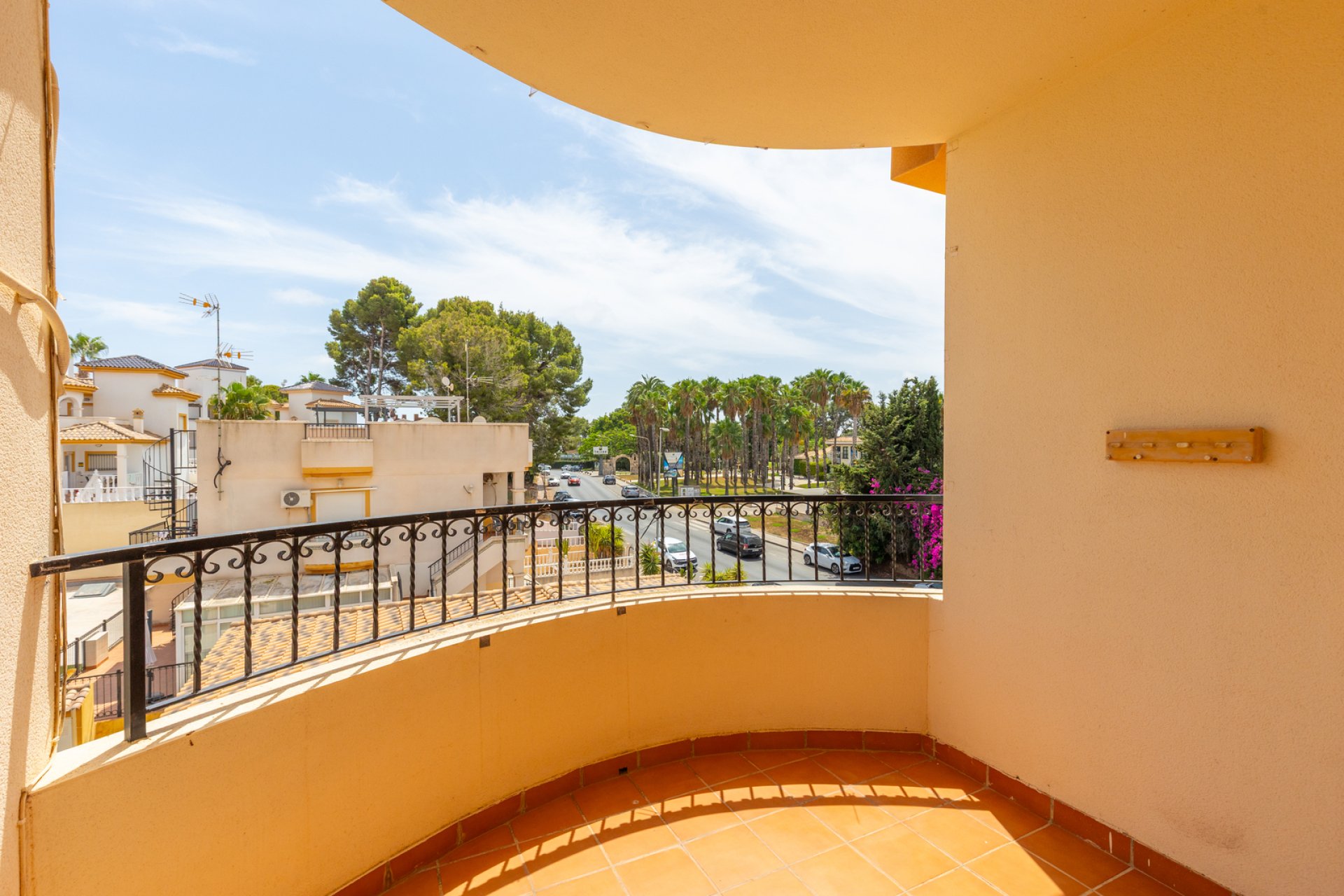 Återförsäljning - Apartment -
Orihuela - Villamartin