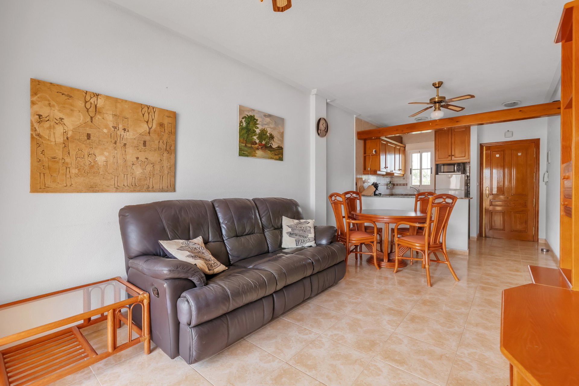 Återförsäljning - Apartment -
Orihuela - Villamartin