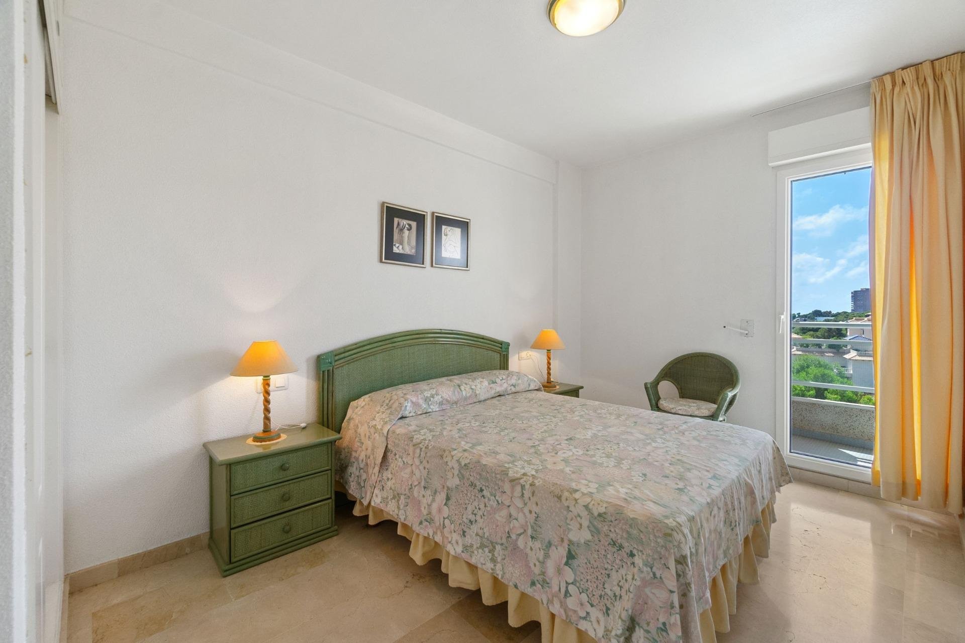 Återförsäljning - Apartment -
Orihuela - Zona Centro