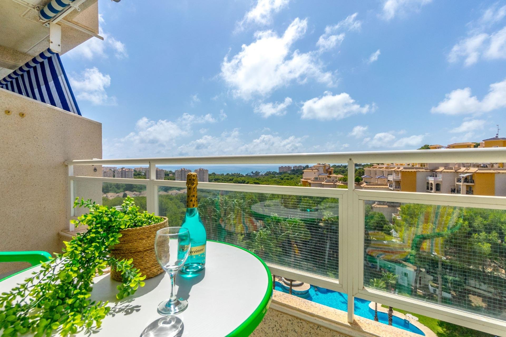 Återförsäljning - Apartment -
Orihuela - Zona Centro