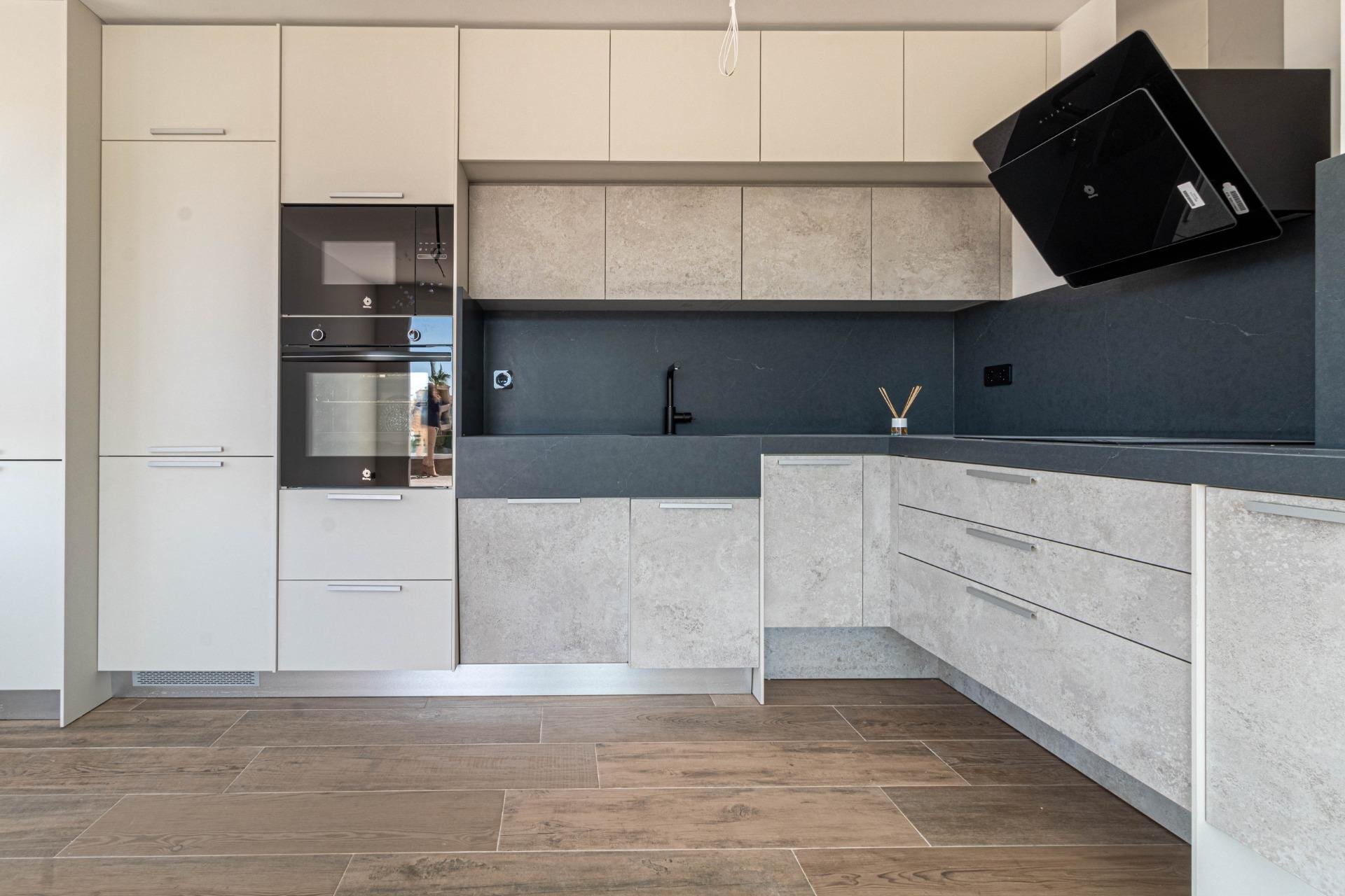 Återförsäljning - Apartment -
Orihuela