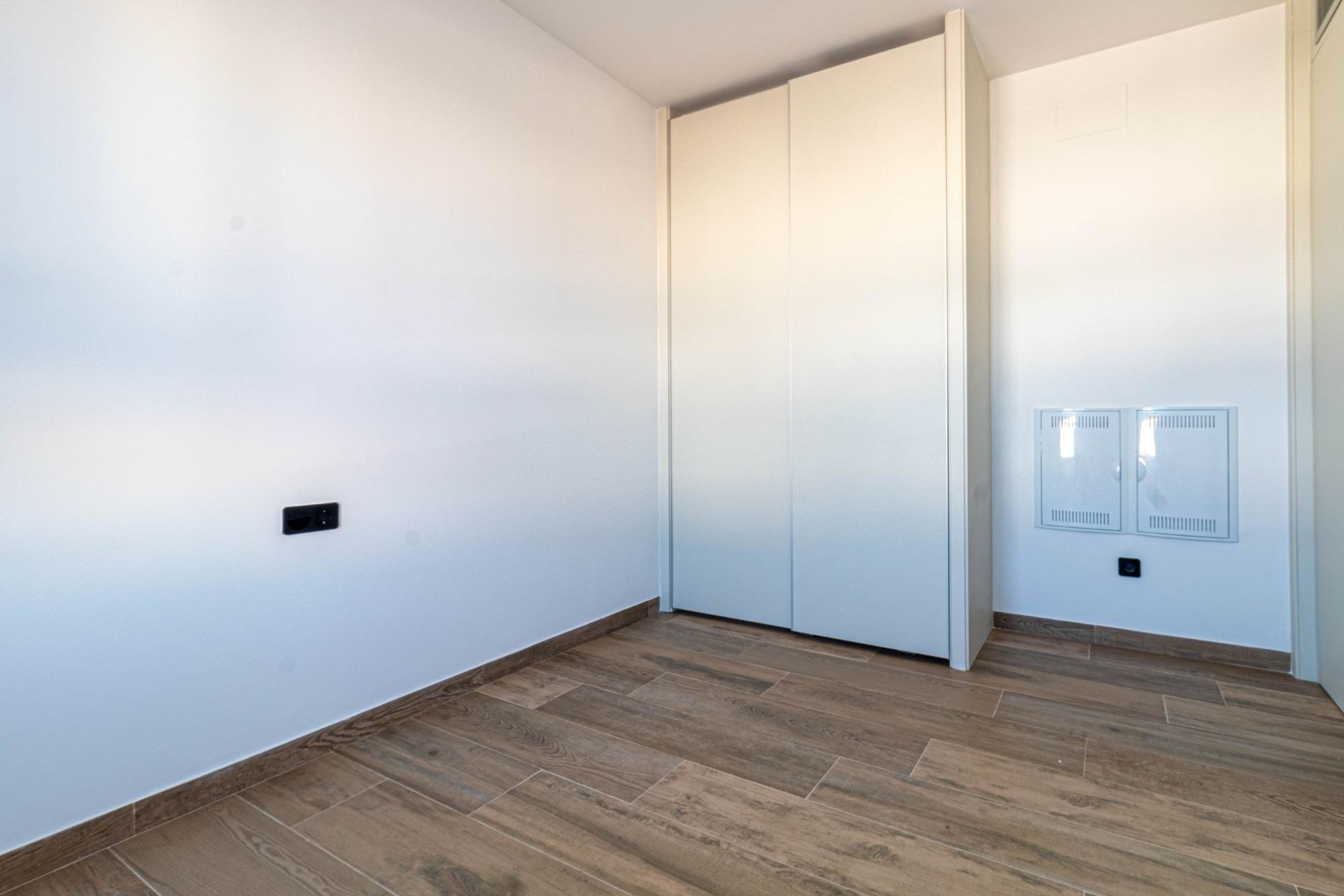 Återförsäljning - Apartment -
Orihuela