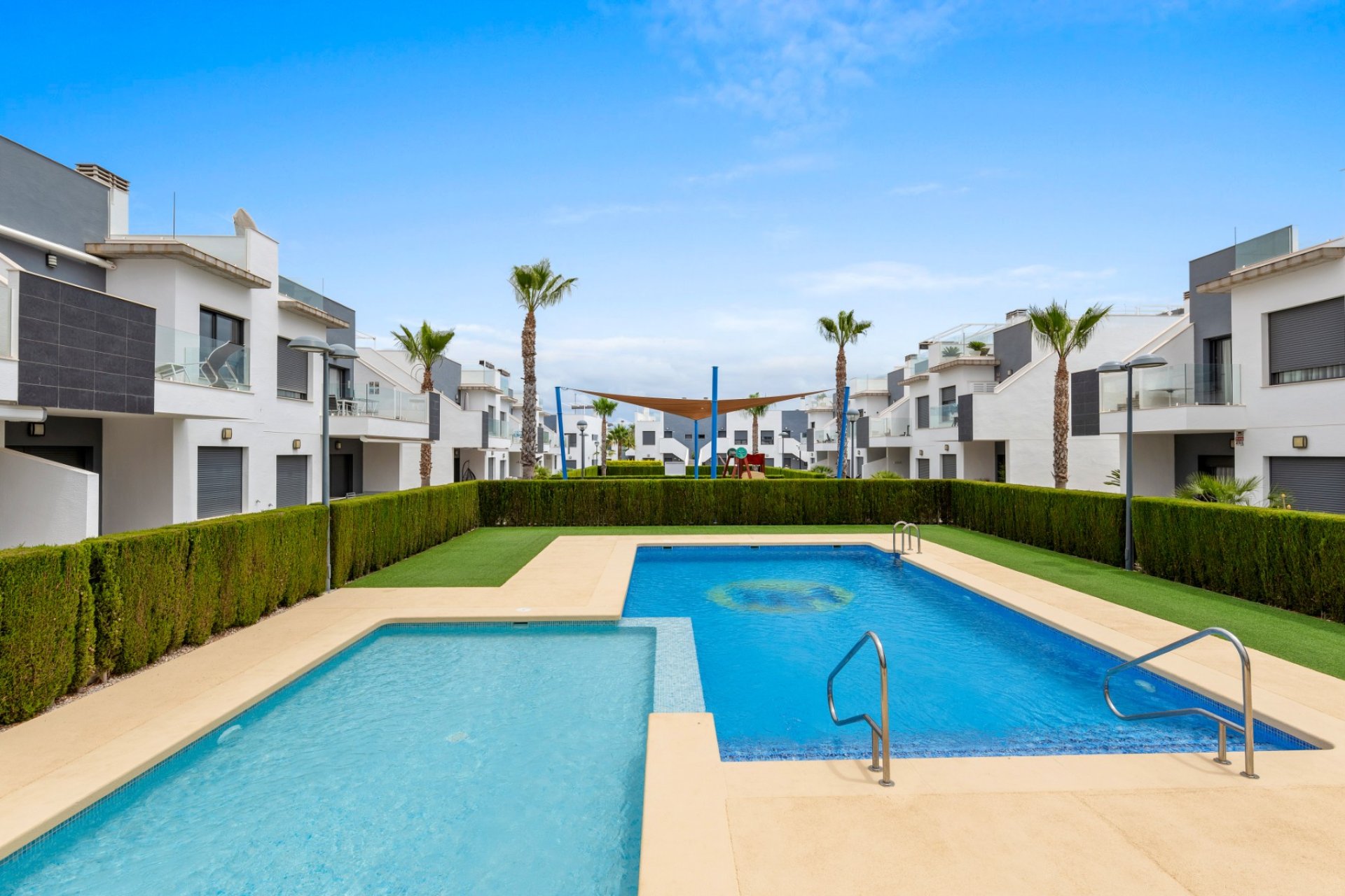 Återförsäljning - Apartment -
Pilar de la Horadada