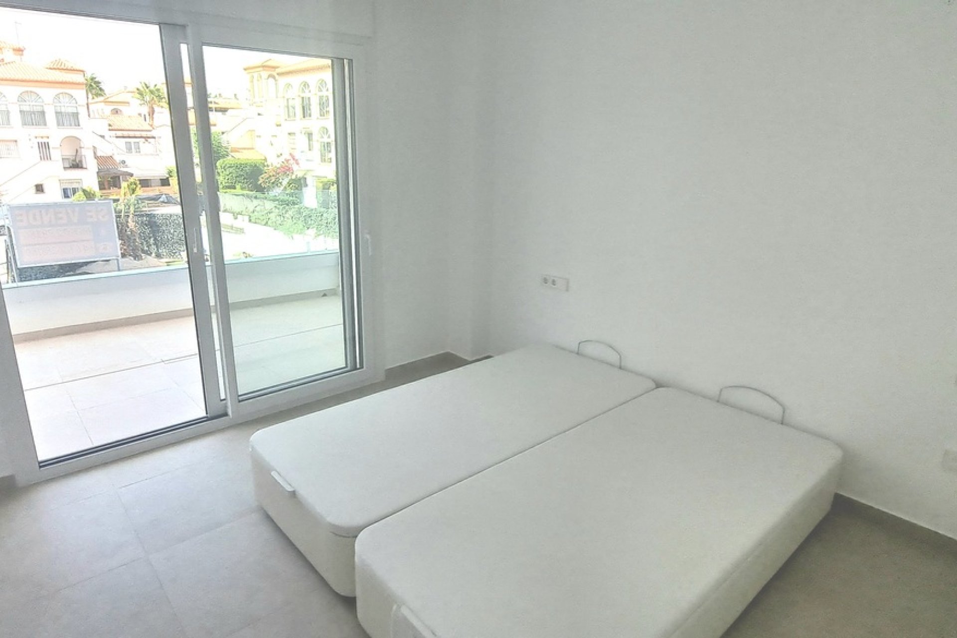 Återförsäljning - Apartment -
Playa Flamenca - Costa Blanca