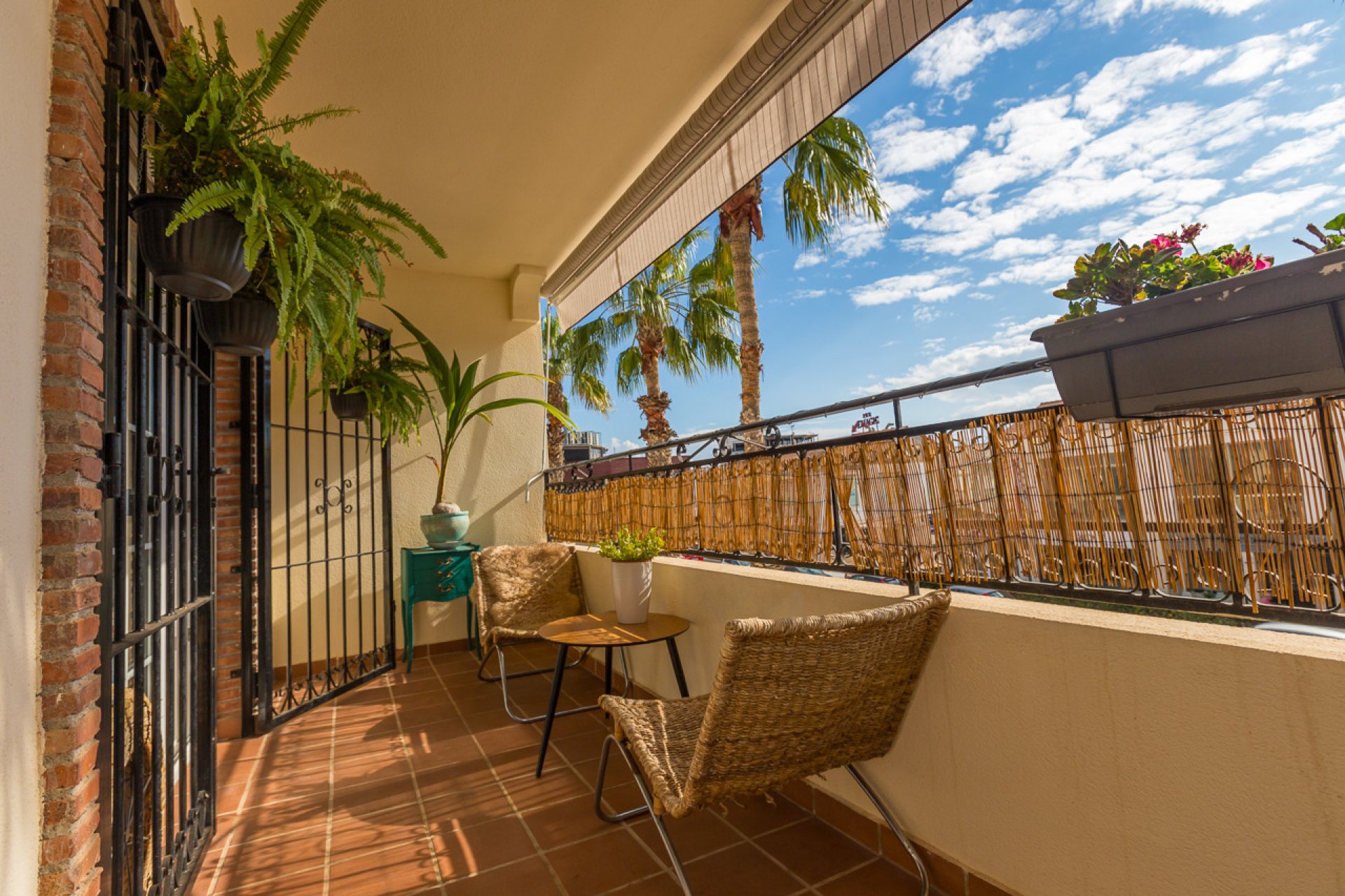 Återförsäljning - Apartment -
Playa Flamenca - Montilla